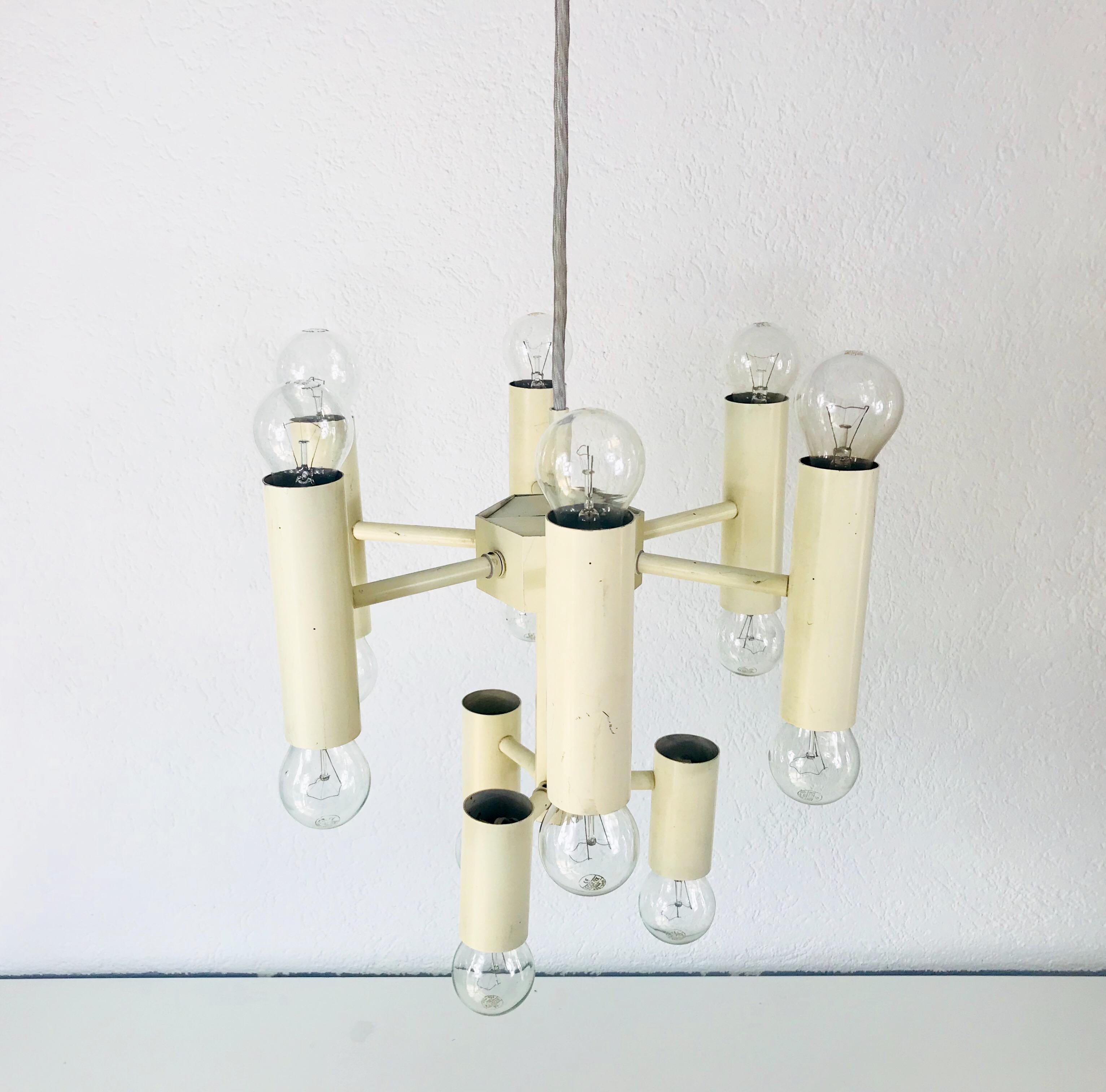 Sciolari 9-Arm White Chandelier, circa 1960s For Sale 2