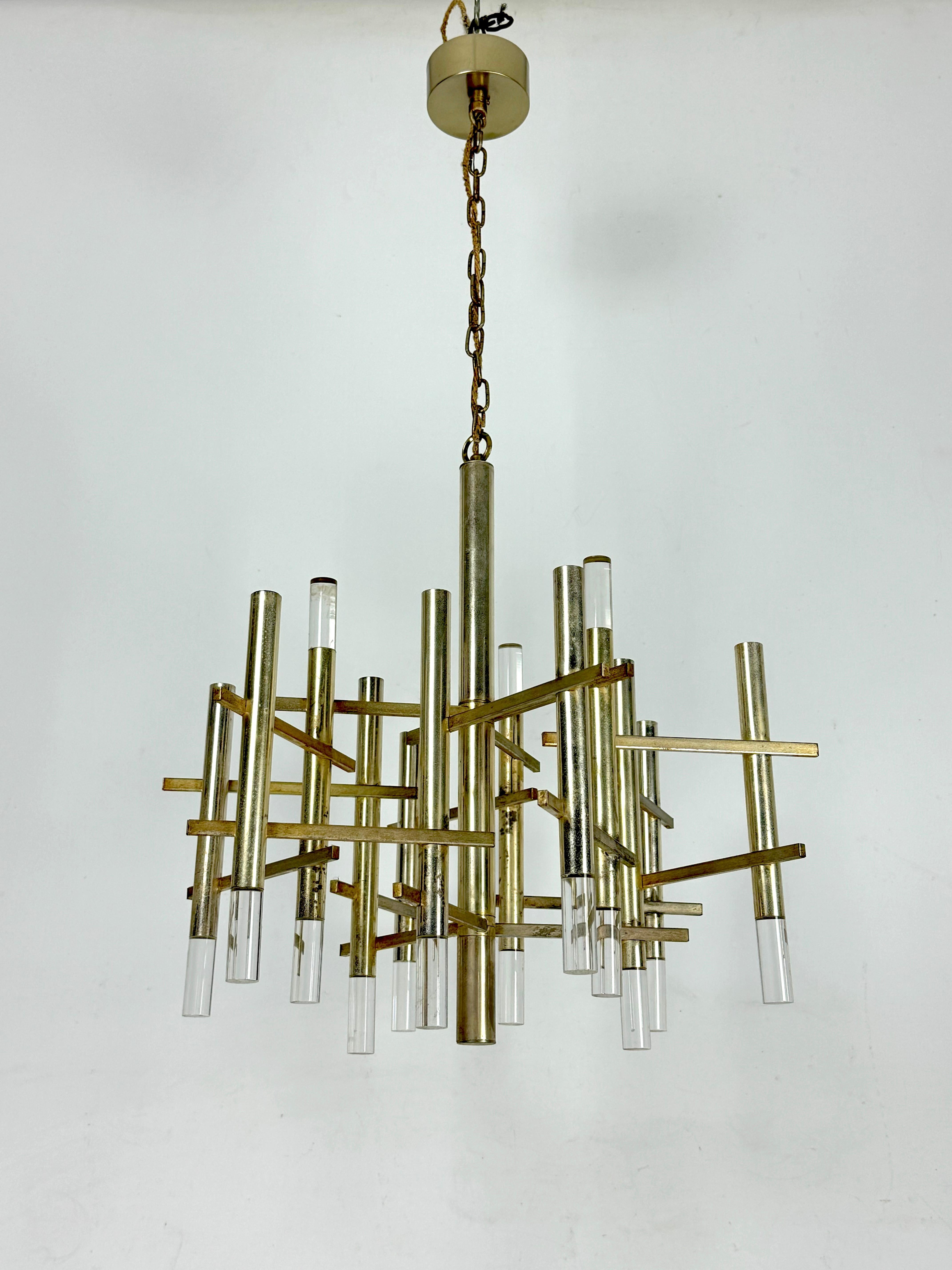 Mid-Century Modern Sciolari Lustre à 9 lumières en chrome et plexiglas légèrement doré modèle Ice, Italie 6 en vente