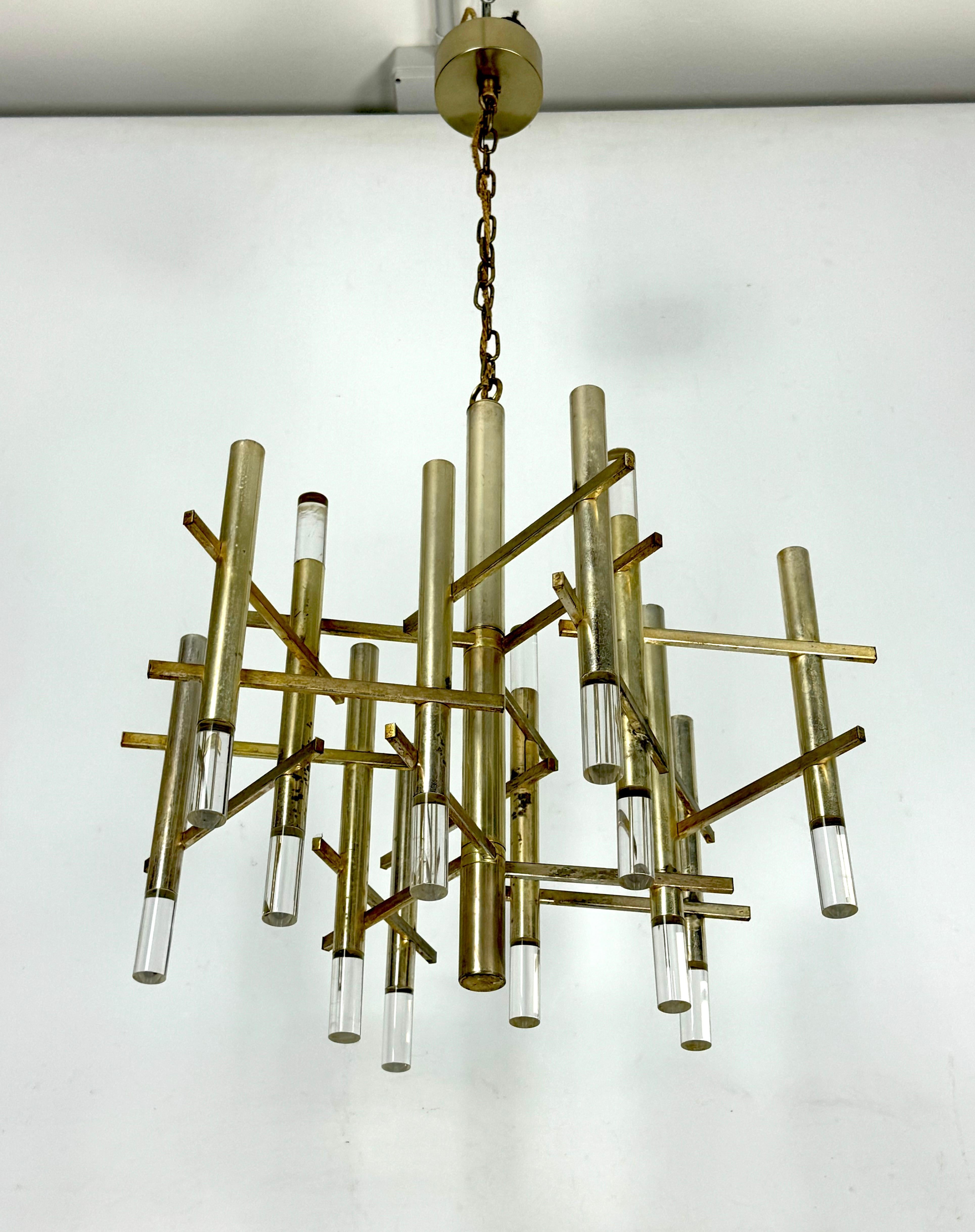 italien Sciolari Lustre à 9 lumières en chrome et plexiglas légèrement doré modèle Ice, Italie 6 en vente