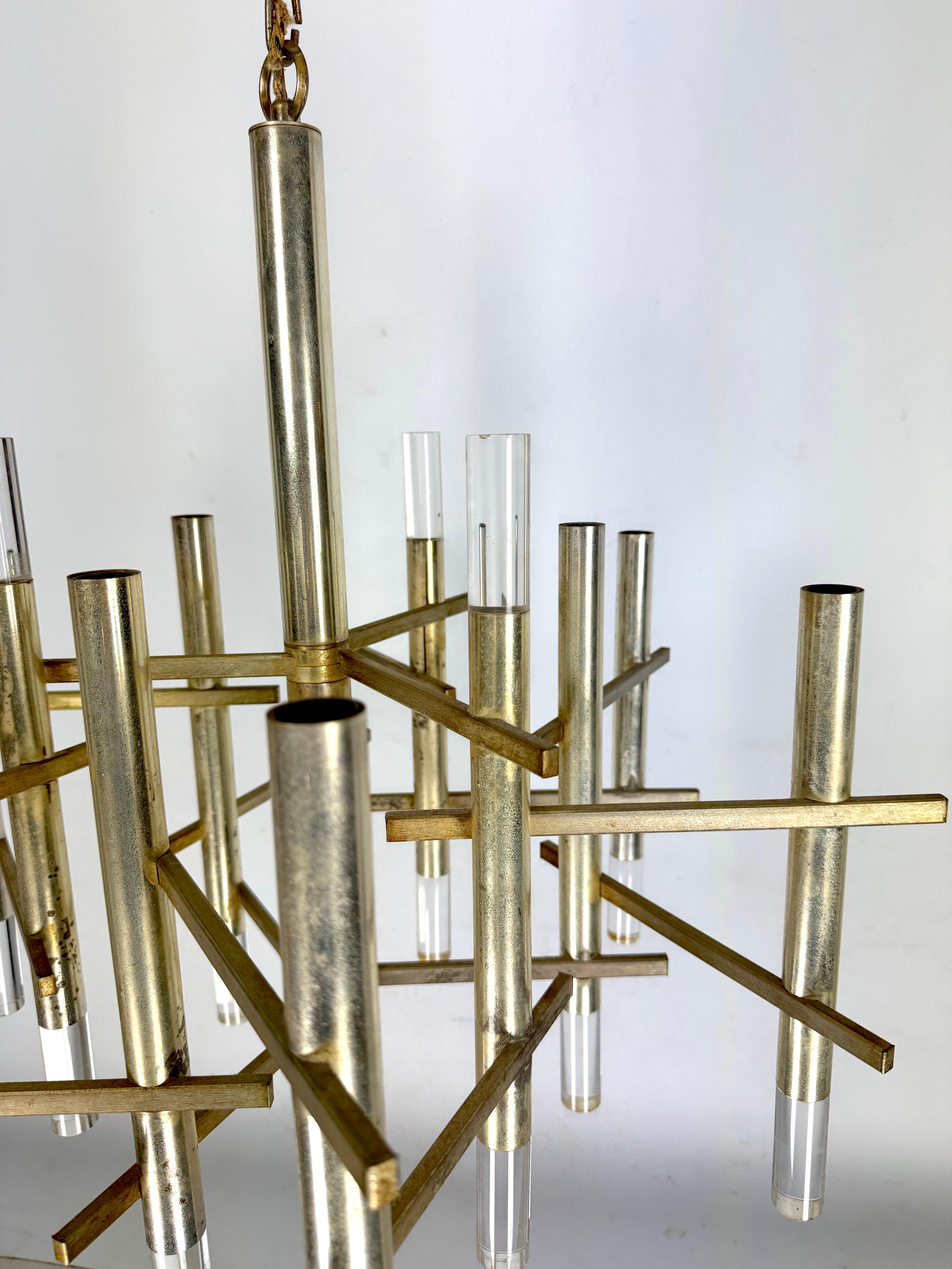 Sciolari Lustre à 9 lumières en chrome et plexiglas légèrement doré modèle Ice, Italie 6 en vente 1