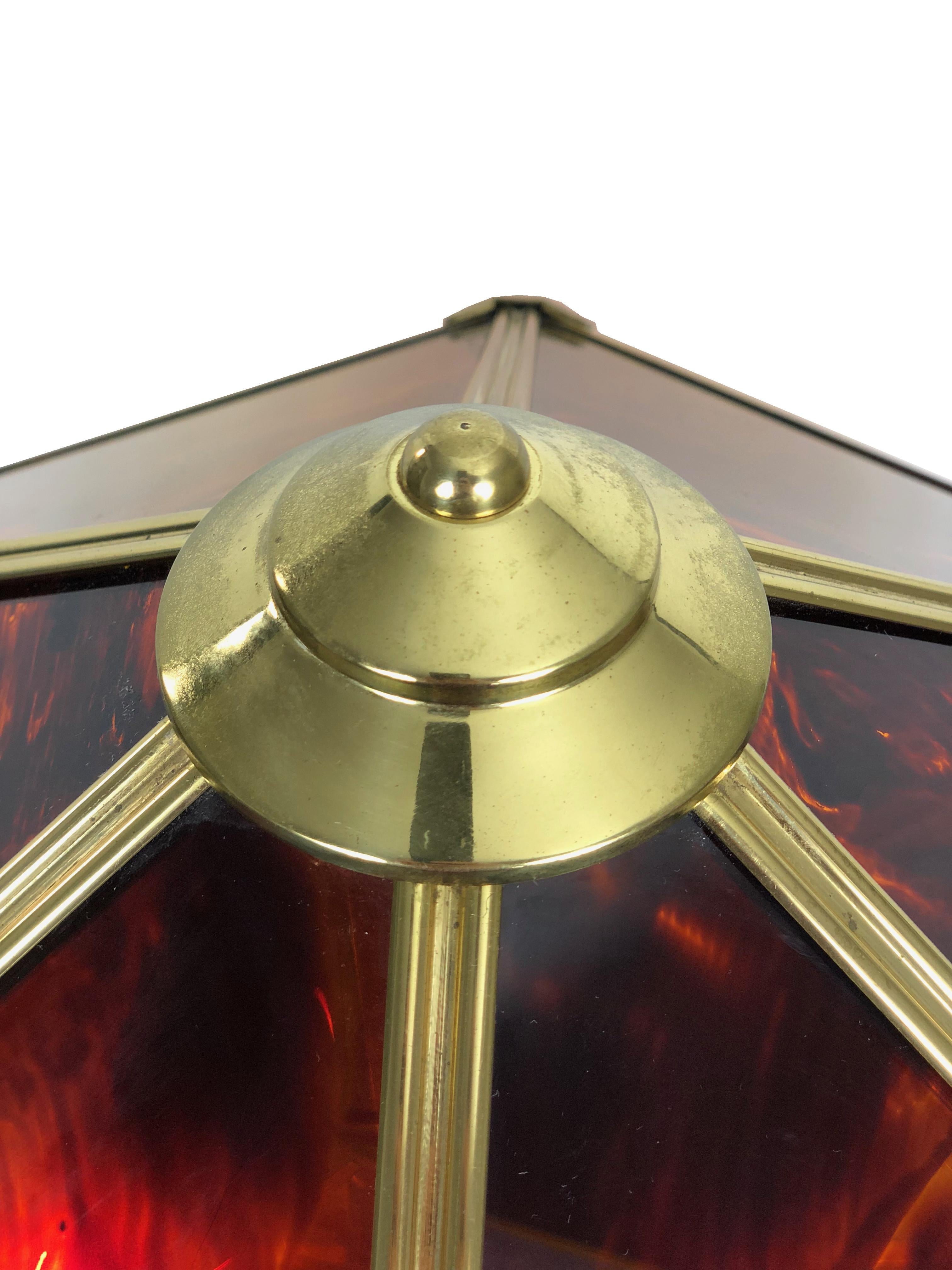 Sciolari Brass and Faux Tortoise Lucite Table Lamp Vintage, Italy, 1970s For Sale 5