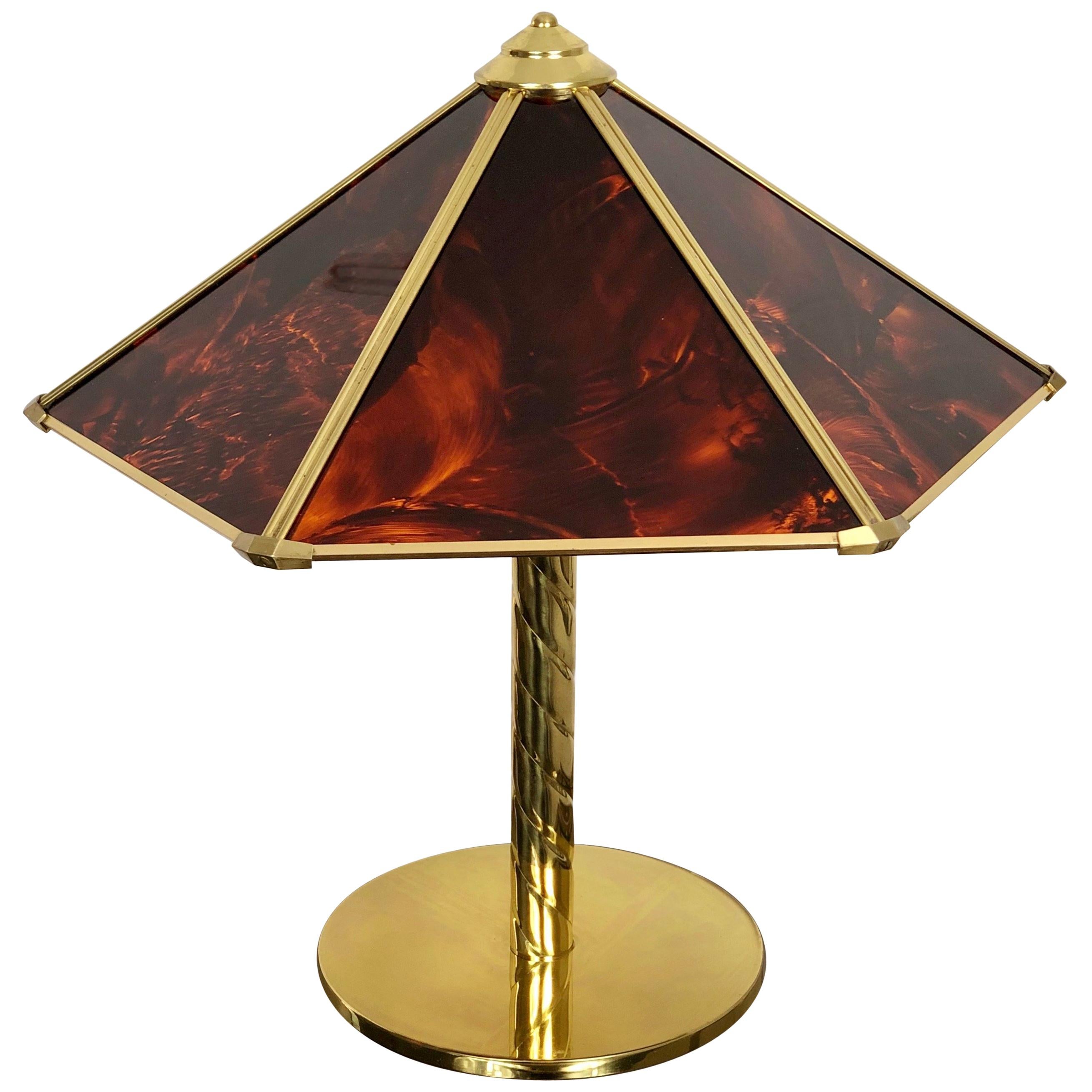 Sciolari Brass and Faux Tortoise Lucite Table Lamp Vintage, Italy, 1970s For Sale