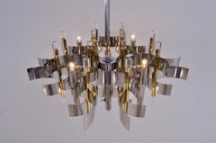Sciolari Chandelier `Futura` 12-Lights, Brass, Chrome and Lucite, 1976 Italian