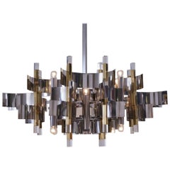 Sciolari Chandelier `Futura` 12-Lights, Brass, Chrome and Lucite, 1976 Italian