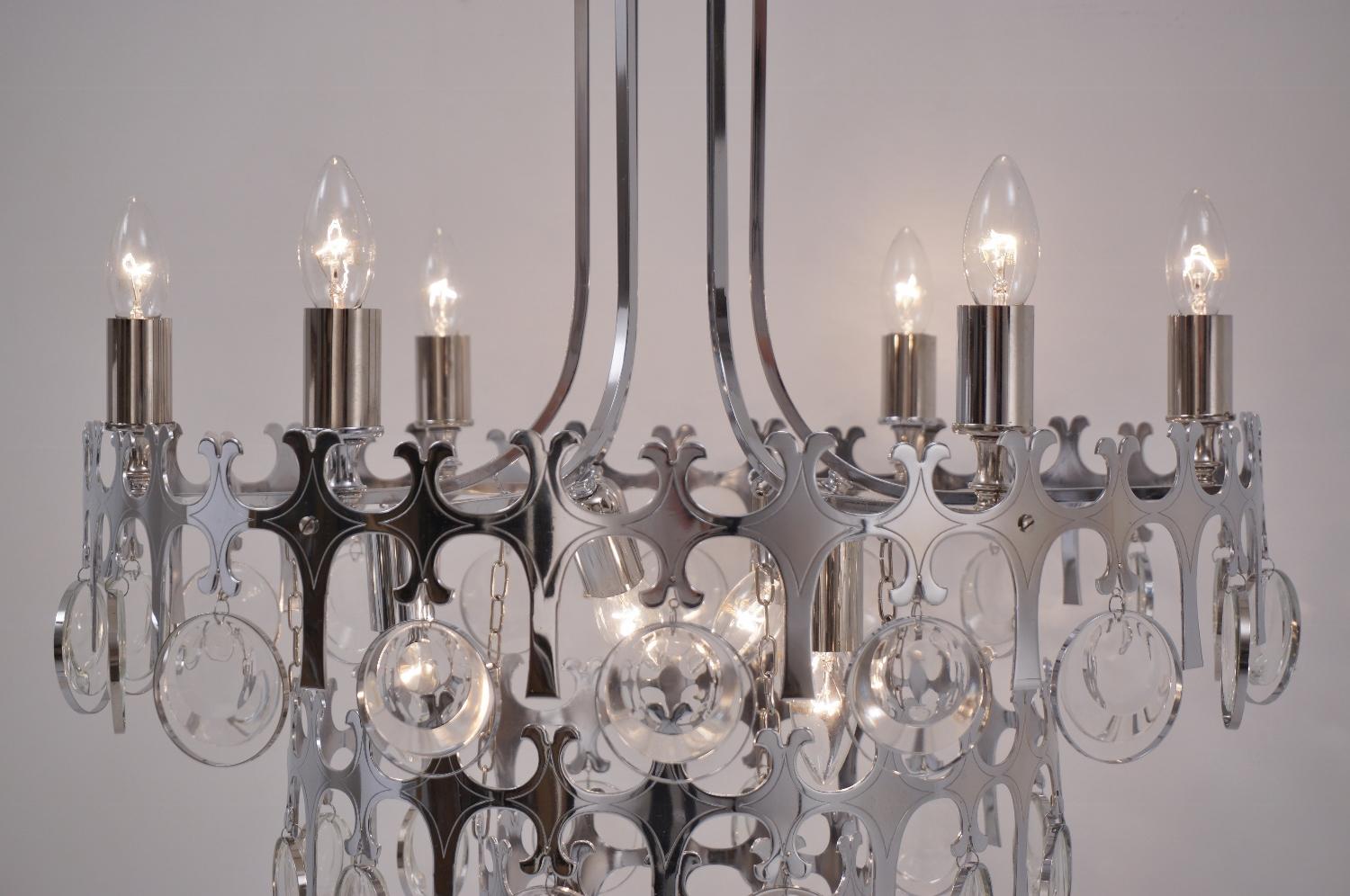 Late 20th Century Sciolari chandelier `Ovali` 12 lights, chrome with crystals, circa 1970s  For Sale