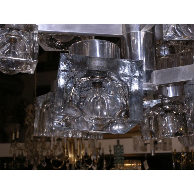 Sciolari Chrome and Ice Cube 12 Light Chandelier In Good Condition For Sale In Los Angeles, CA