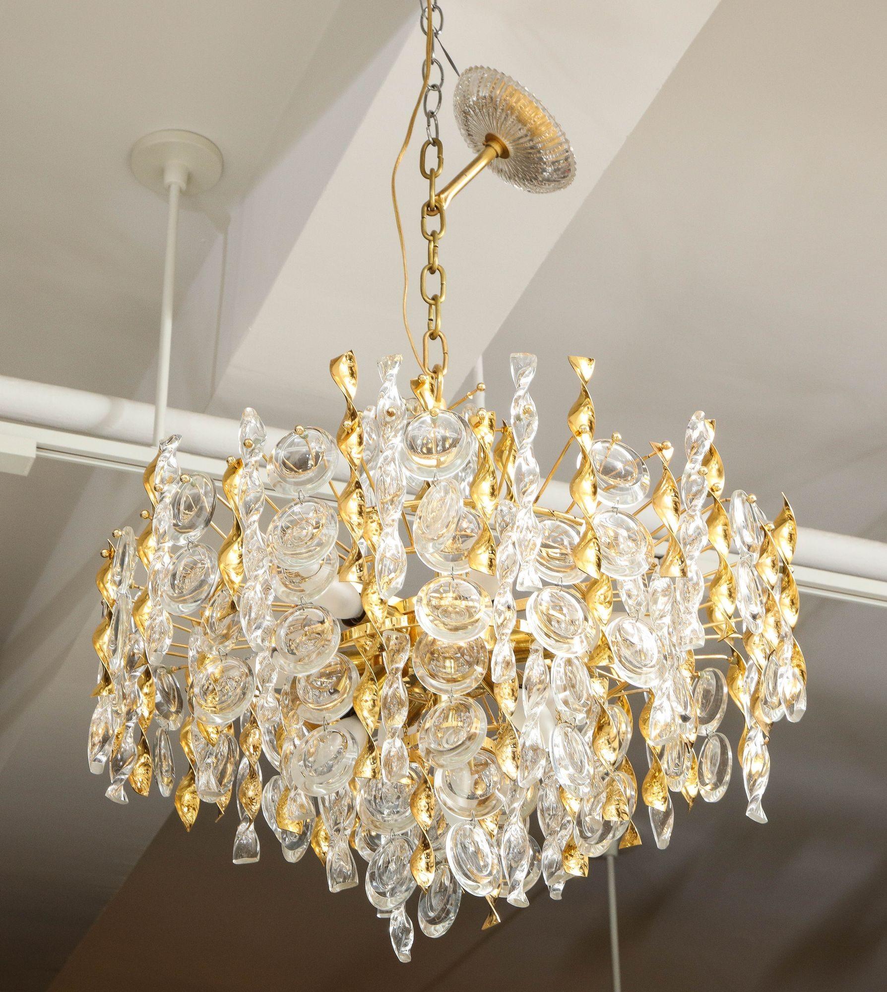Mid-20th Century Sciolari Crystal Disc Pendant Chandelier with Glass and Brass Gold Twists For Sale