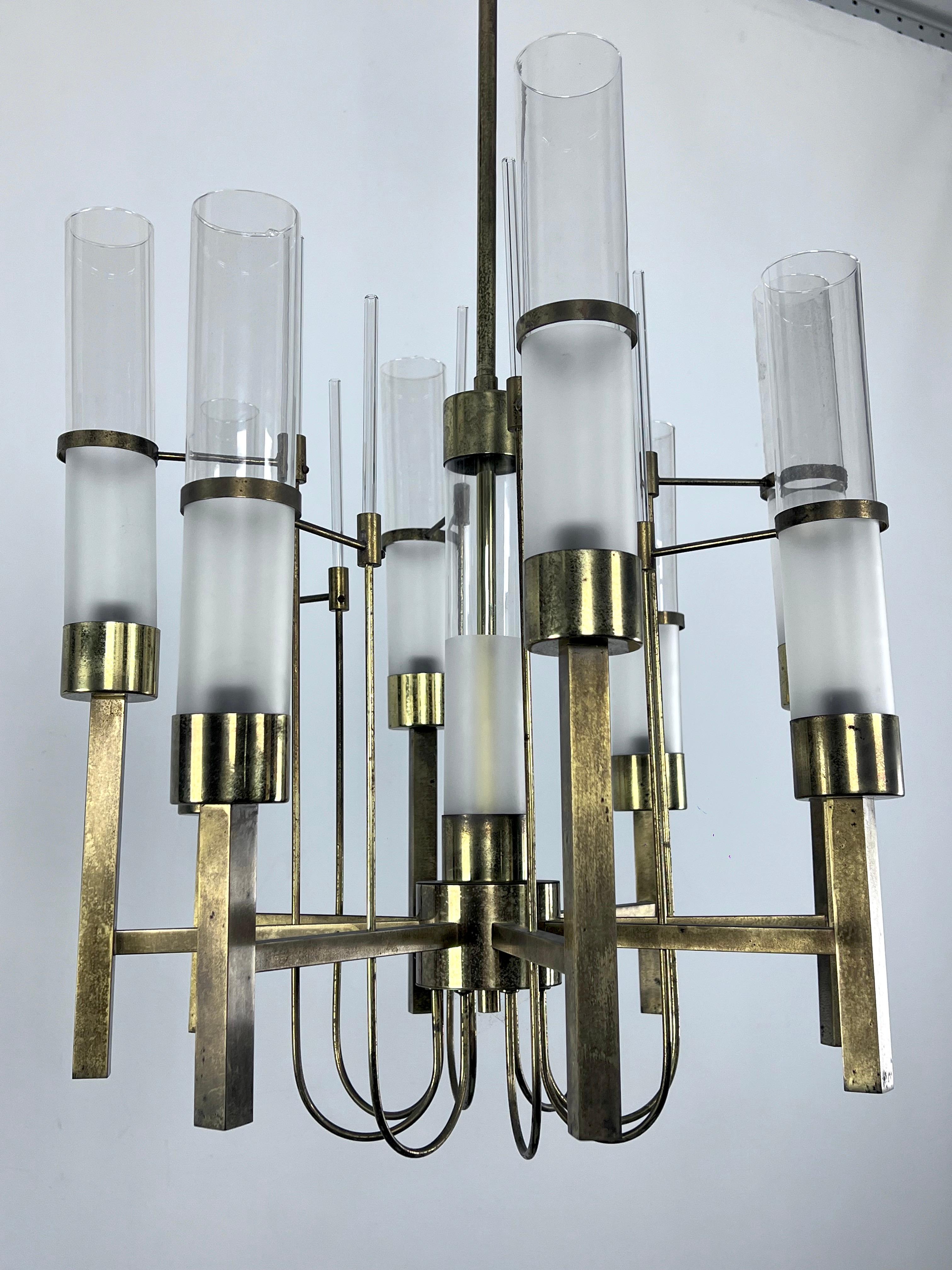 Sciolari, eight arms brass and glass tube chandelier. Italy 1960s For Sale 1