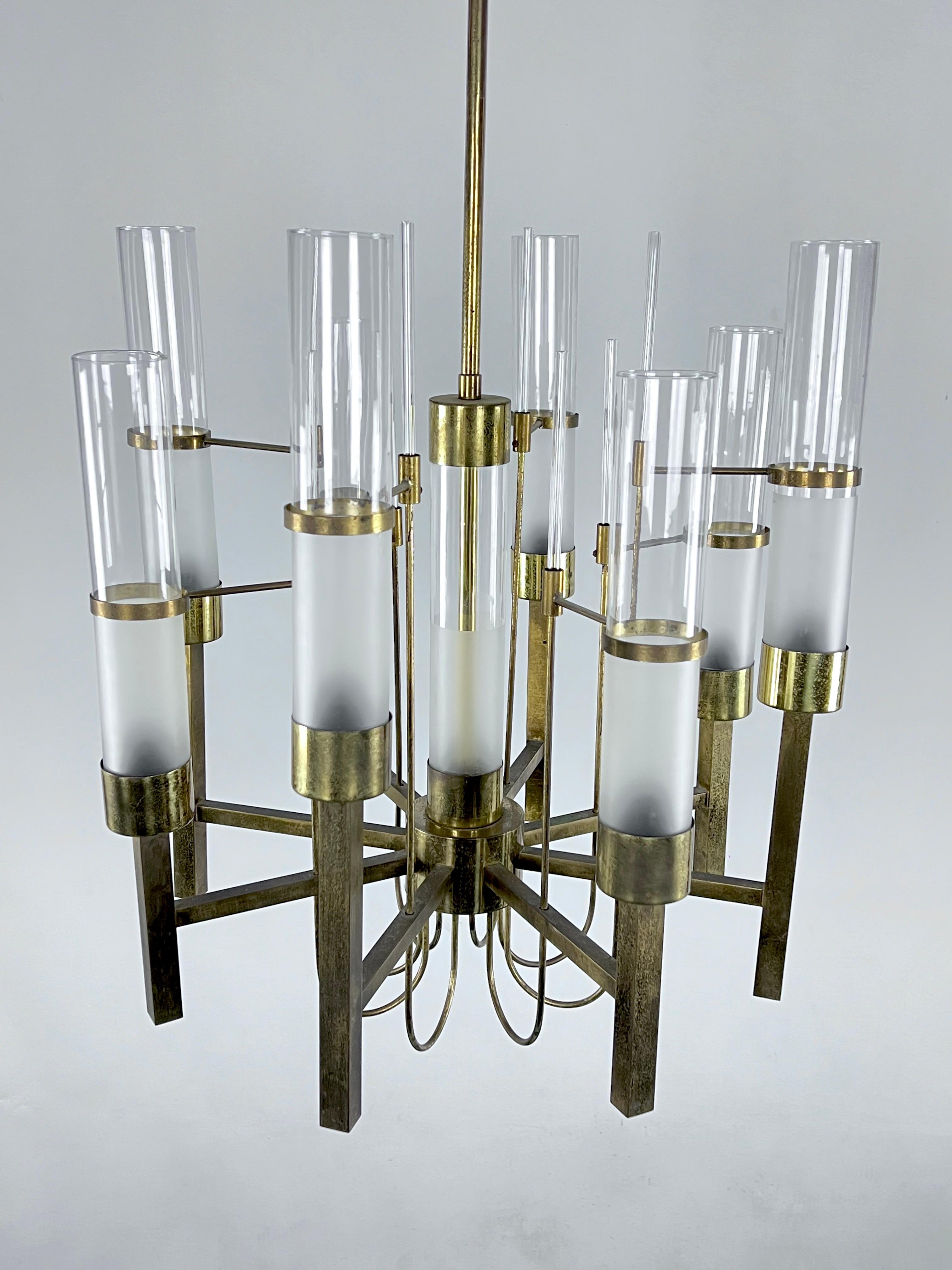 Sciolari, eight arms brass and glass tube chandelier. Italy 1960s For Sale 2