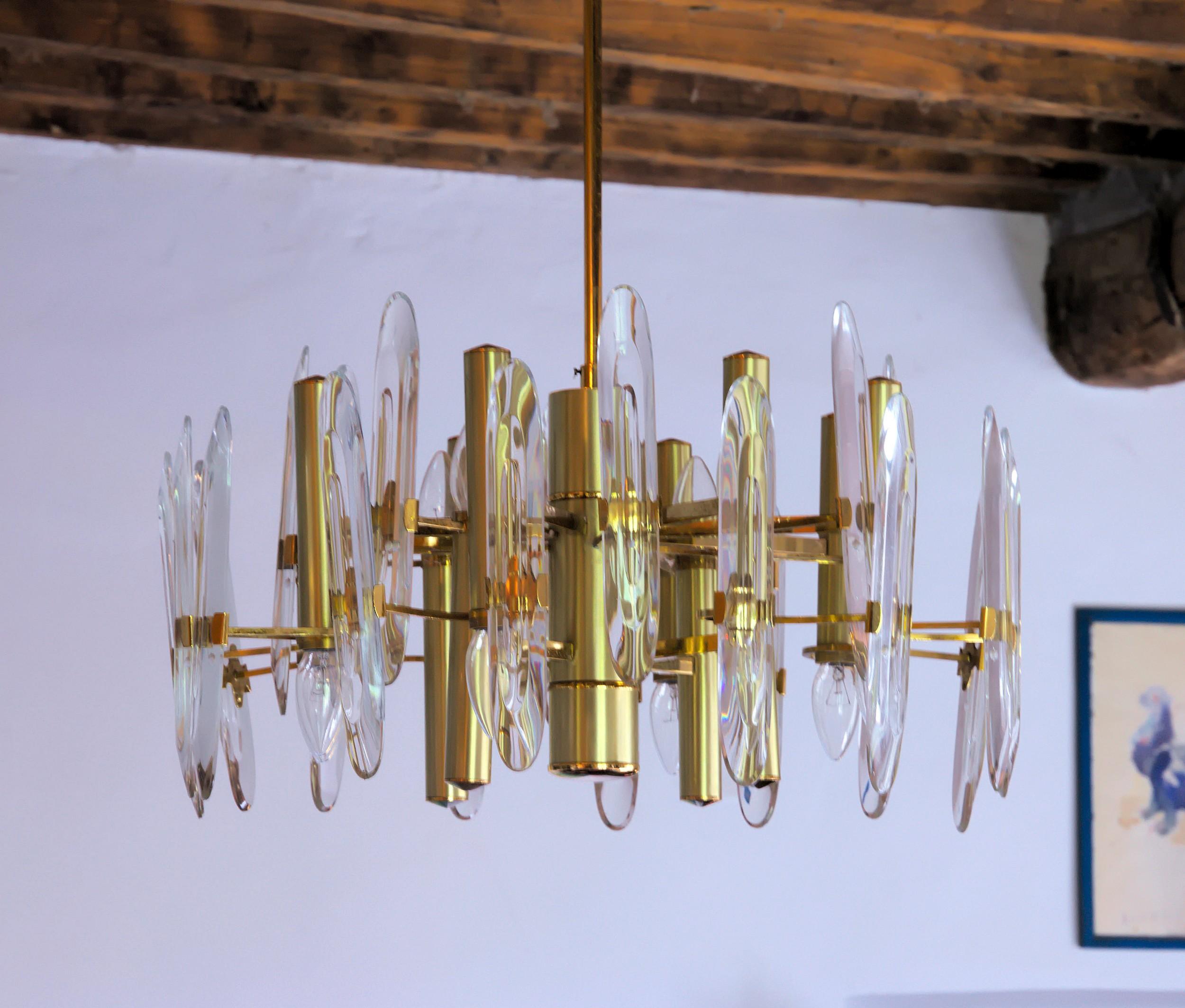 Sciolari Gold Brass Led Crystal Mid-Century Chandelier 12 Lights Stilkronen, 70s For Sale 5