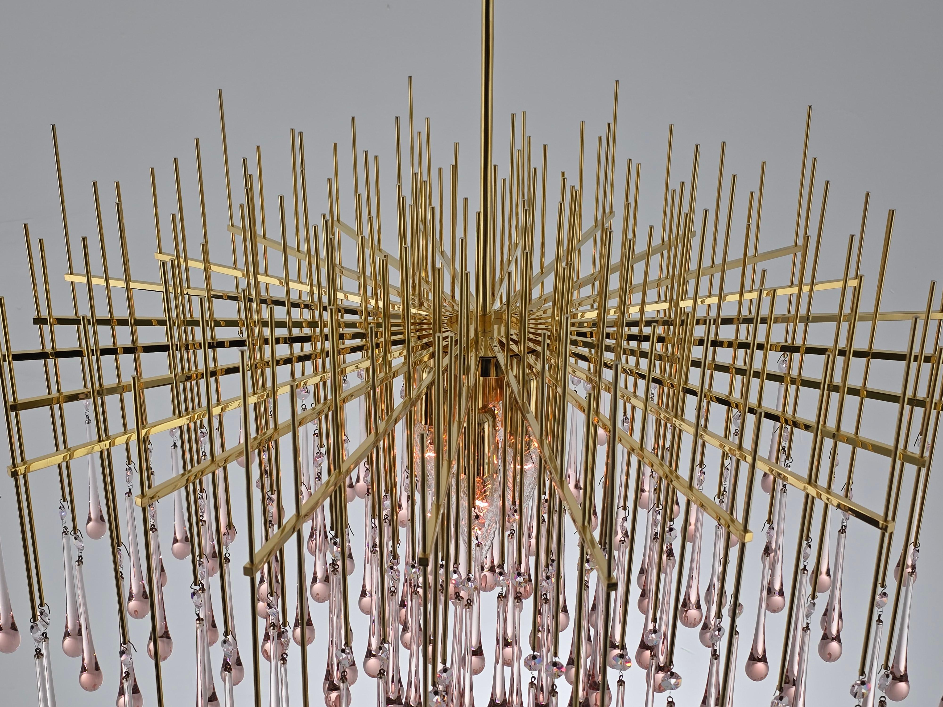 Mid-Century Modern Sciolari Gold Plated Brass Chandelier with 144 glass teardrop