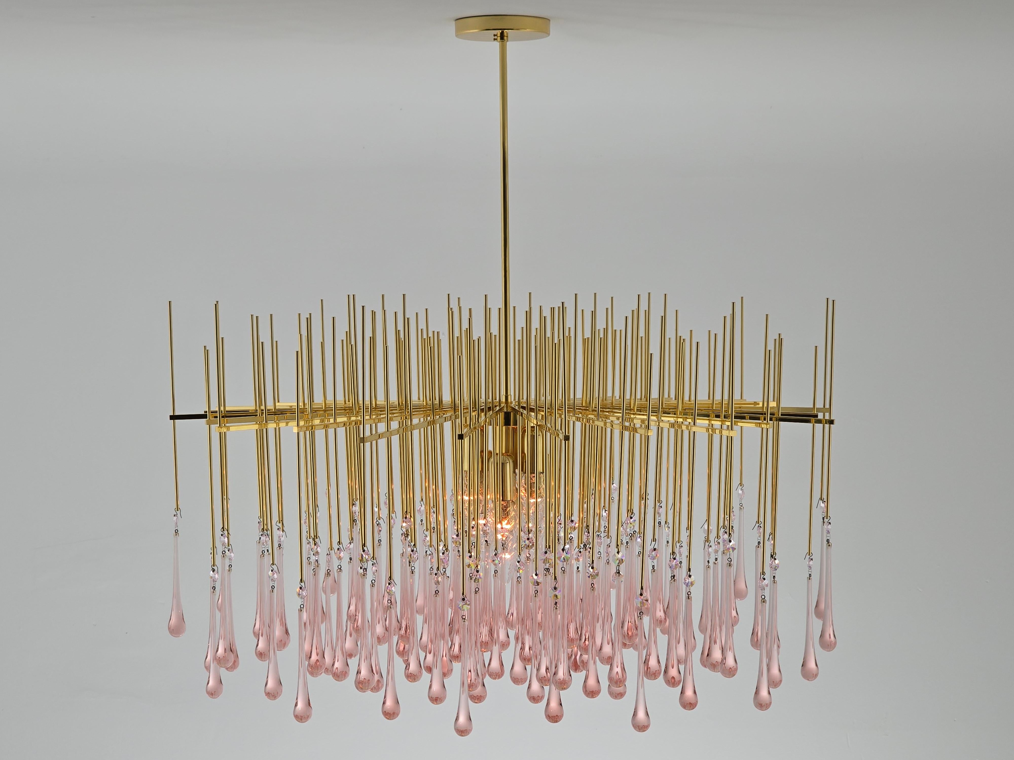 Sciolari Gold Plated Brass Chandelier with 144 glass teardrop 3