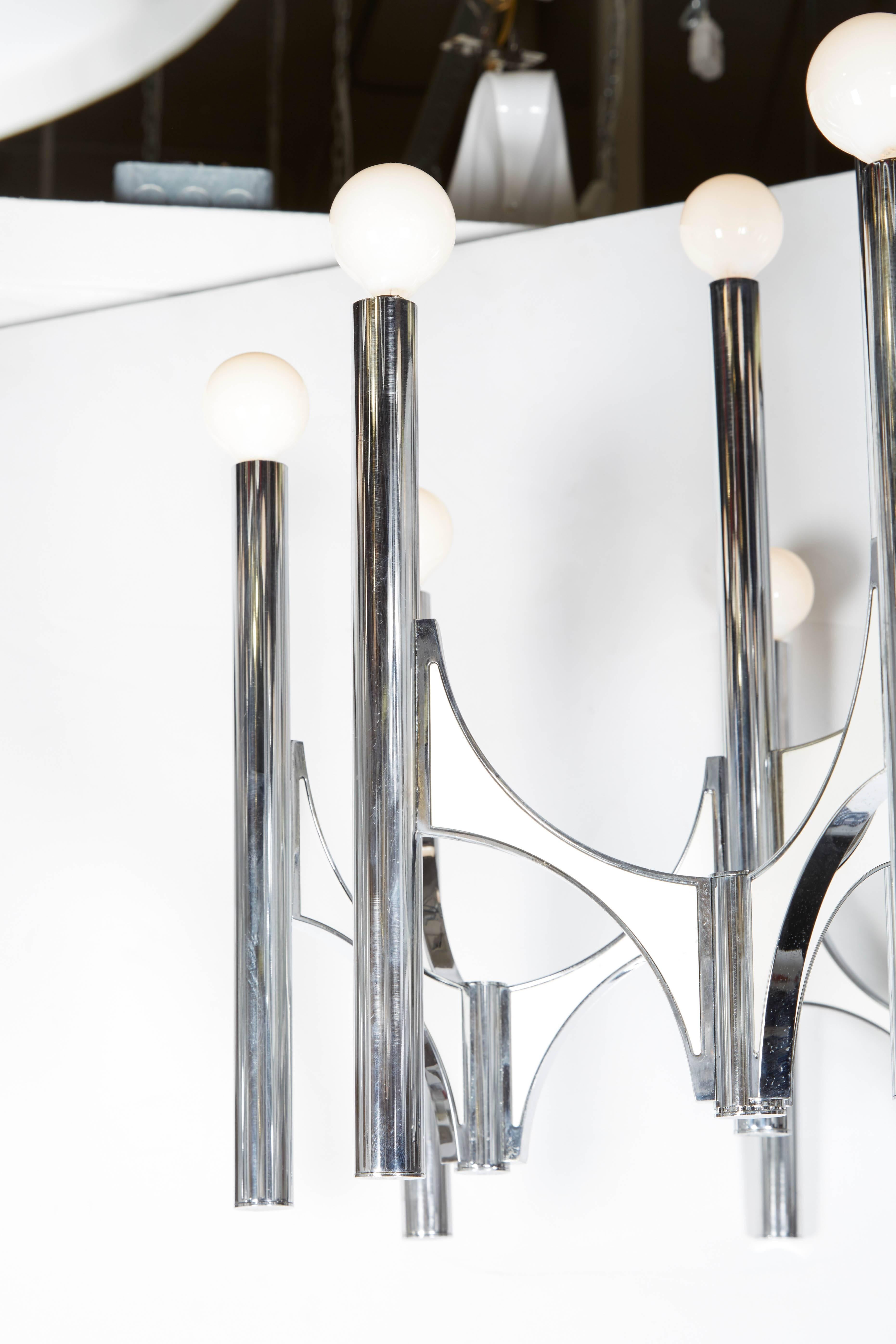 Mid-Century Modern Sciolari Large Fifteen-Light Chrome and White Panel Italian Chandeliers