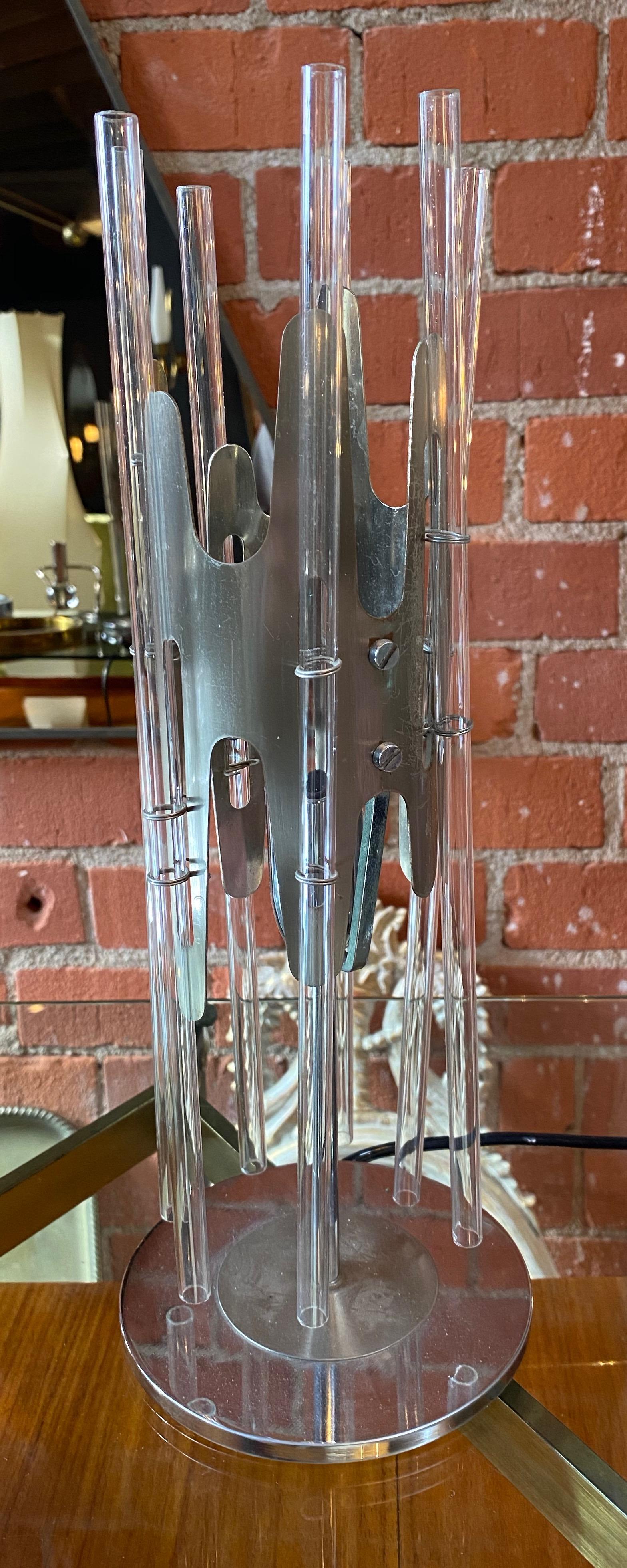 Sciolari Pair of Modern Cylindrical Glass and Chrome Table Lamps, Italy, 1970s In Good Condition For Sale In Los Angeles, CA