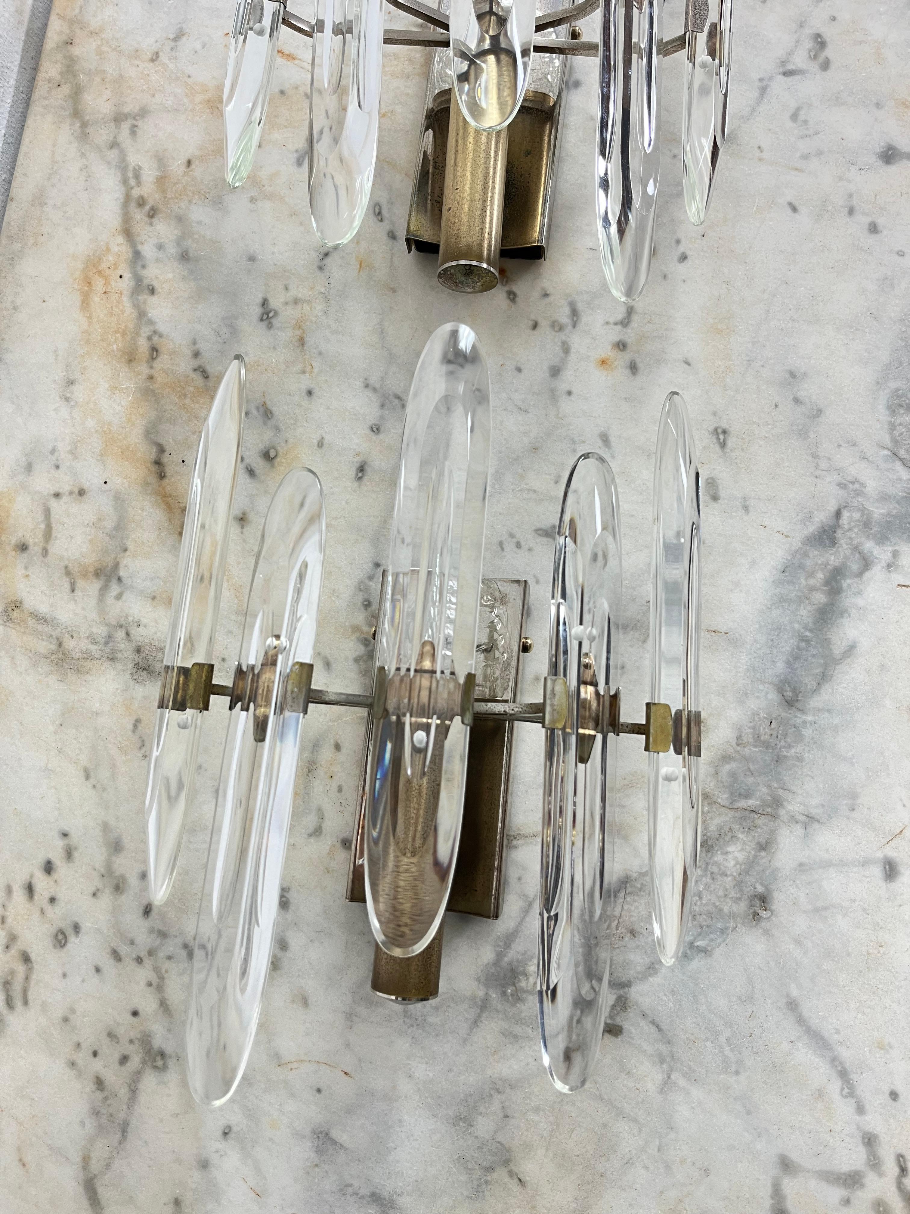 Ottone Sciolari, Set di 2 lampade da parete in vetro di Murano e ottone del metà del secolo scorso, anni '60 in vendita