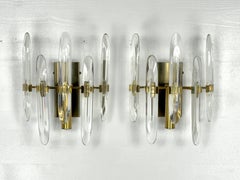 Sciolari, conjunto de dos grandes apliques de cristal y latón dorado. Italia Años 70