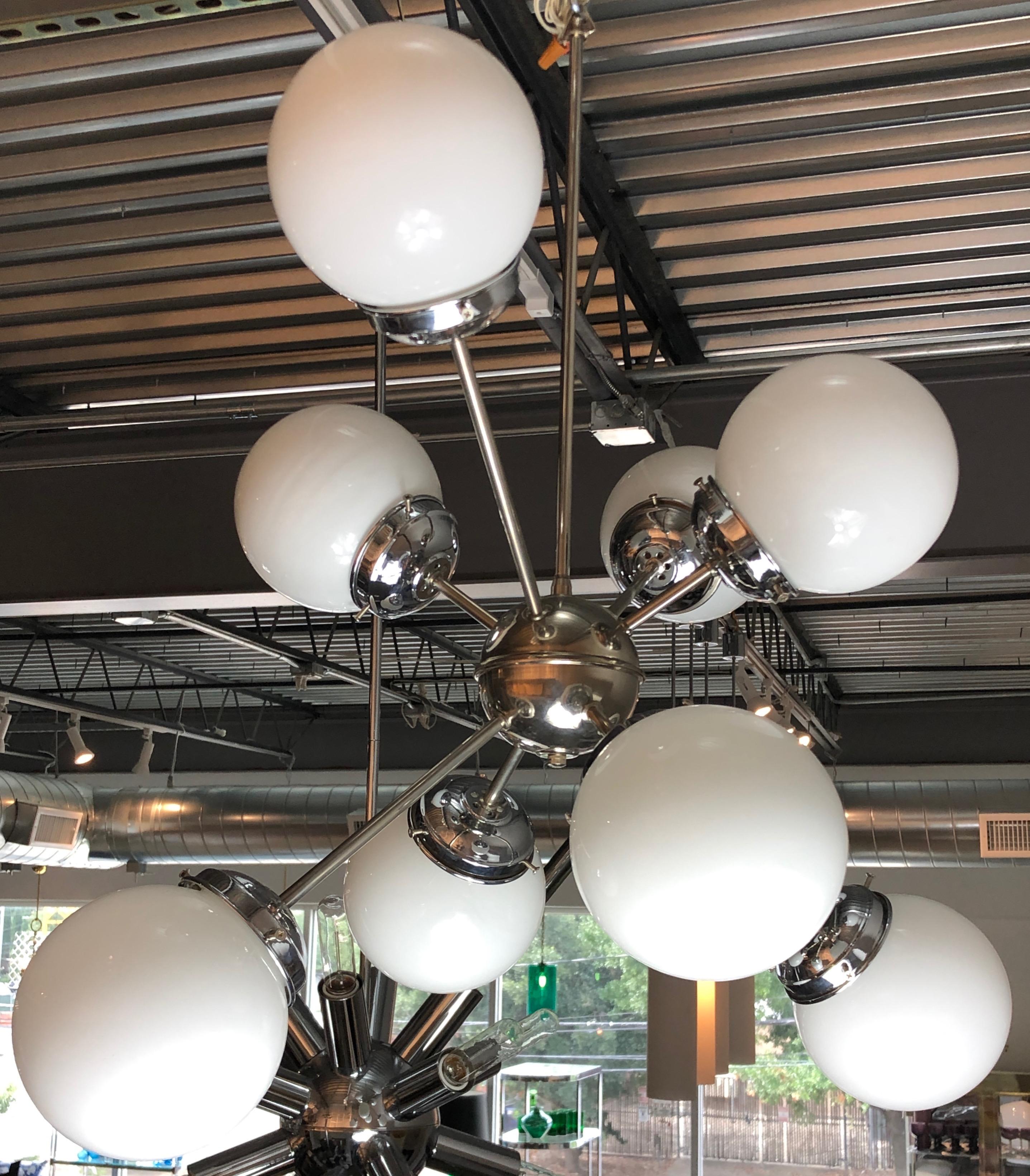 Plated Sciolari Style 8-Arm Torchère White Globe and Chrome Plate Sputnik Chandelier For Sale