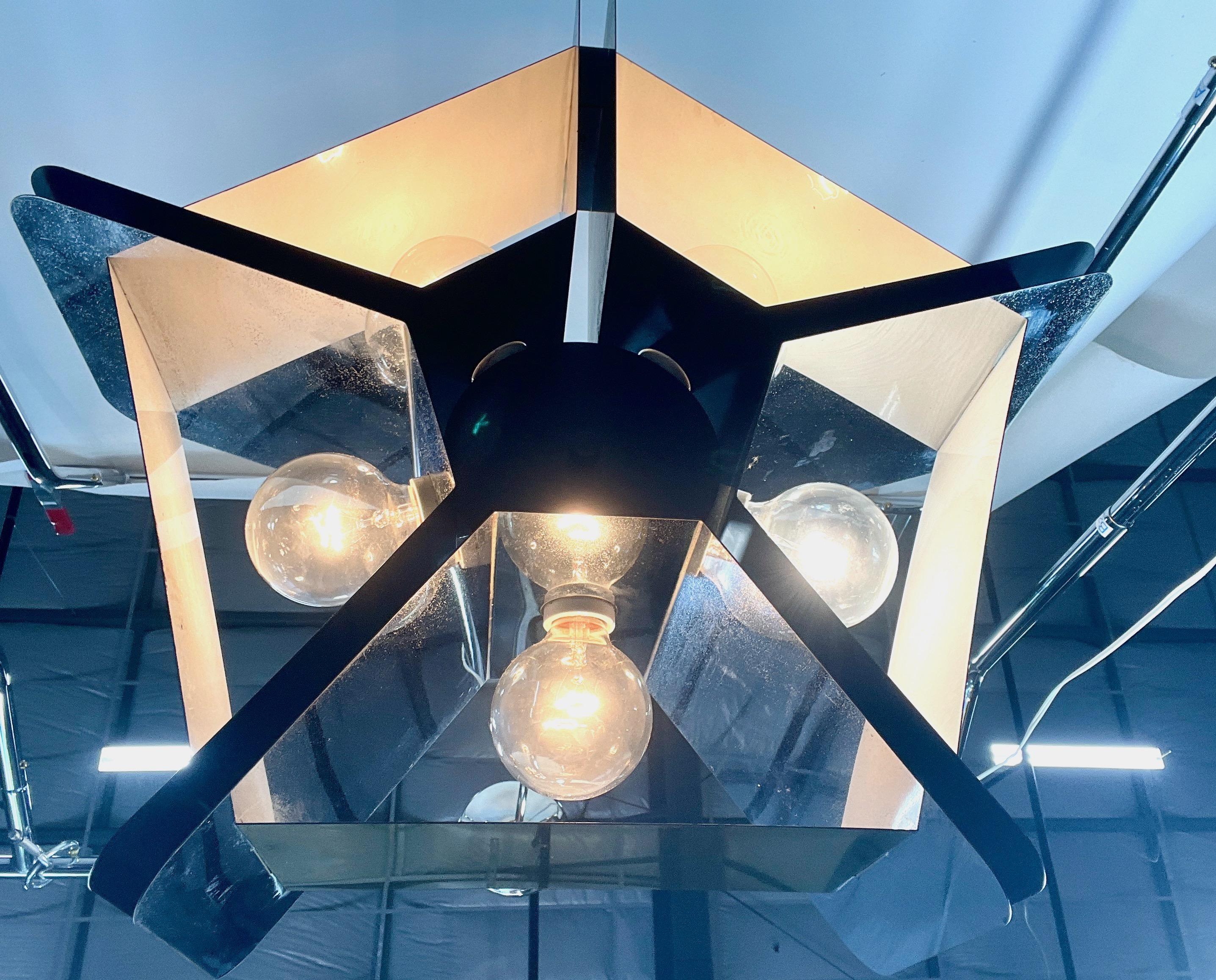 Sciolari Style Pentagonal Brass & Chrome Chandelier In Good Condition For Sale In Hanover, MA
