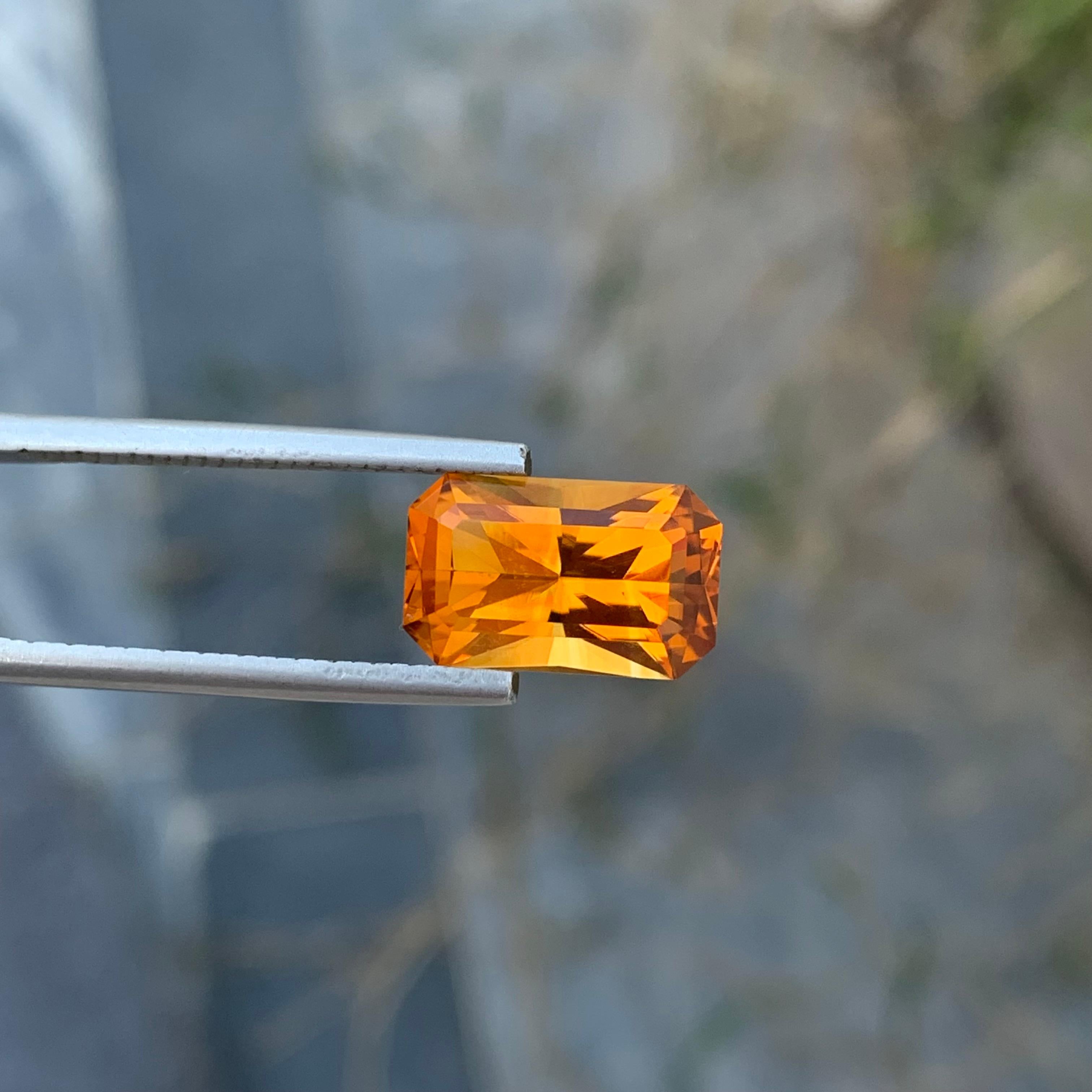 Scissor Cut 4.25 Carats Natural Loose Orange Madeira Mandarin Citrine Ring Gem For Sale 5