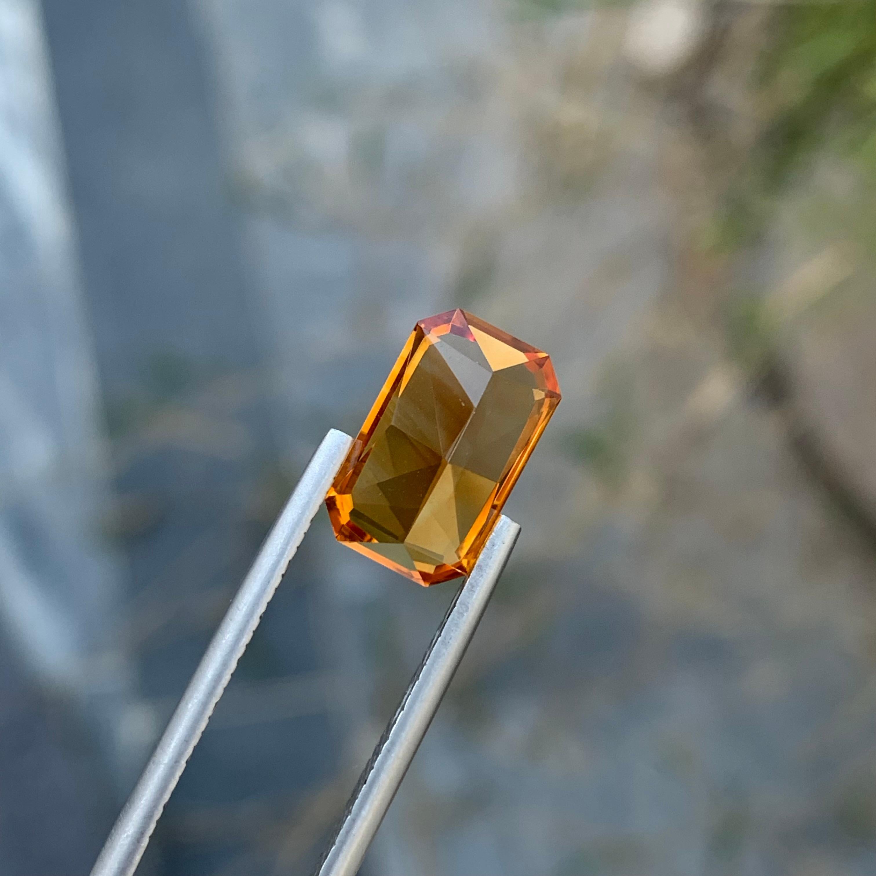 Scissor Cut 4.25 Carats Natural Loose Orange Madeira Mandarin Citrine Ring Gem For Sale 3