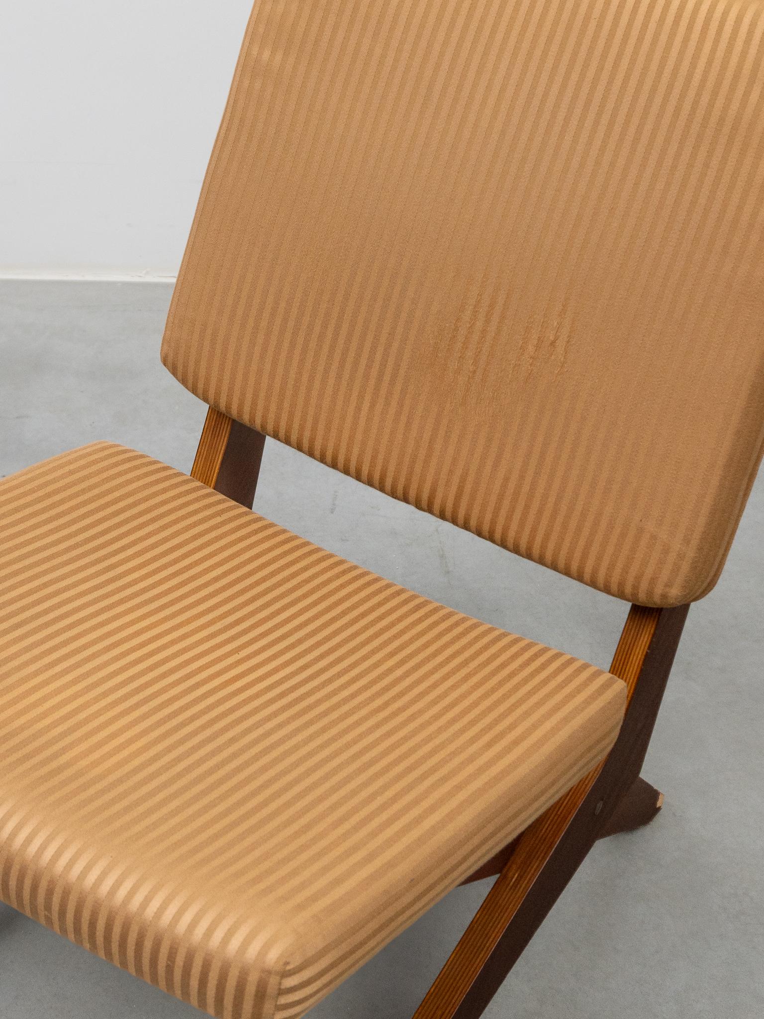 Silla de tijera diseñada por Pastoe, años 50, por Jan van Grunsven en venta 7