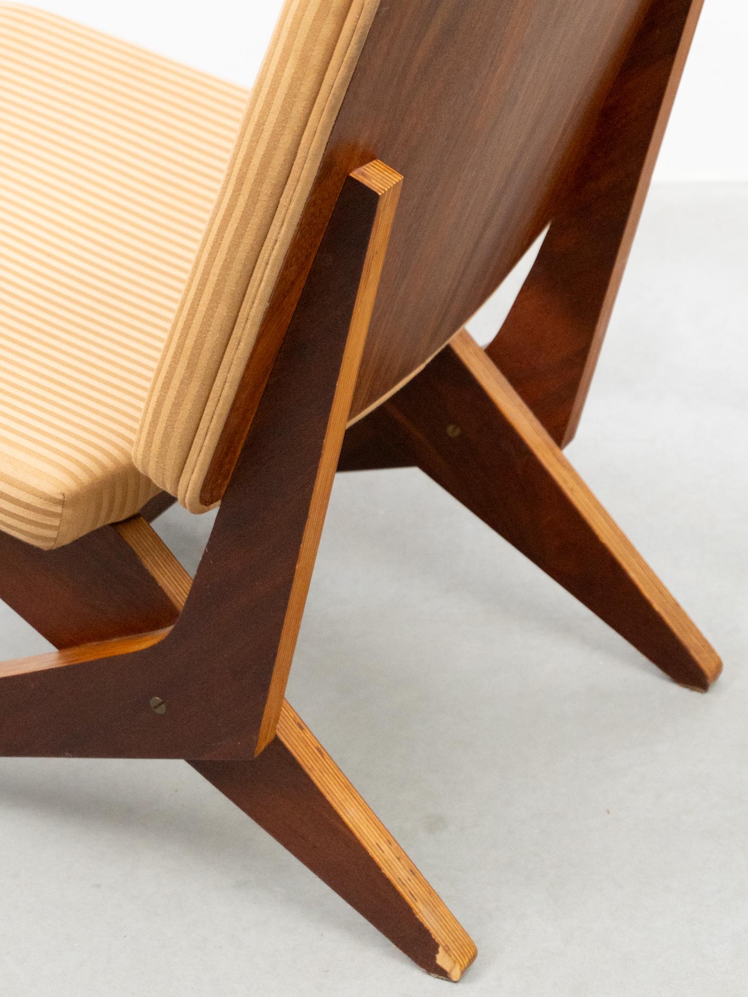 Silla de tijera diseñada por Pastoe, años 50, por Jan van Grunsven en venta 11