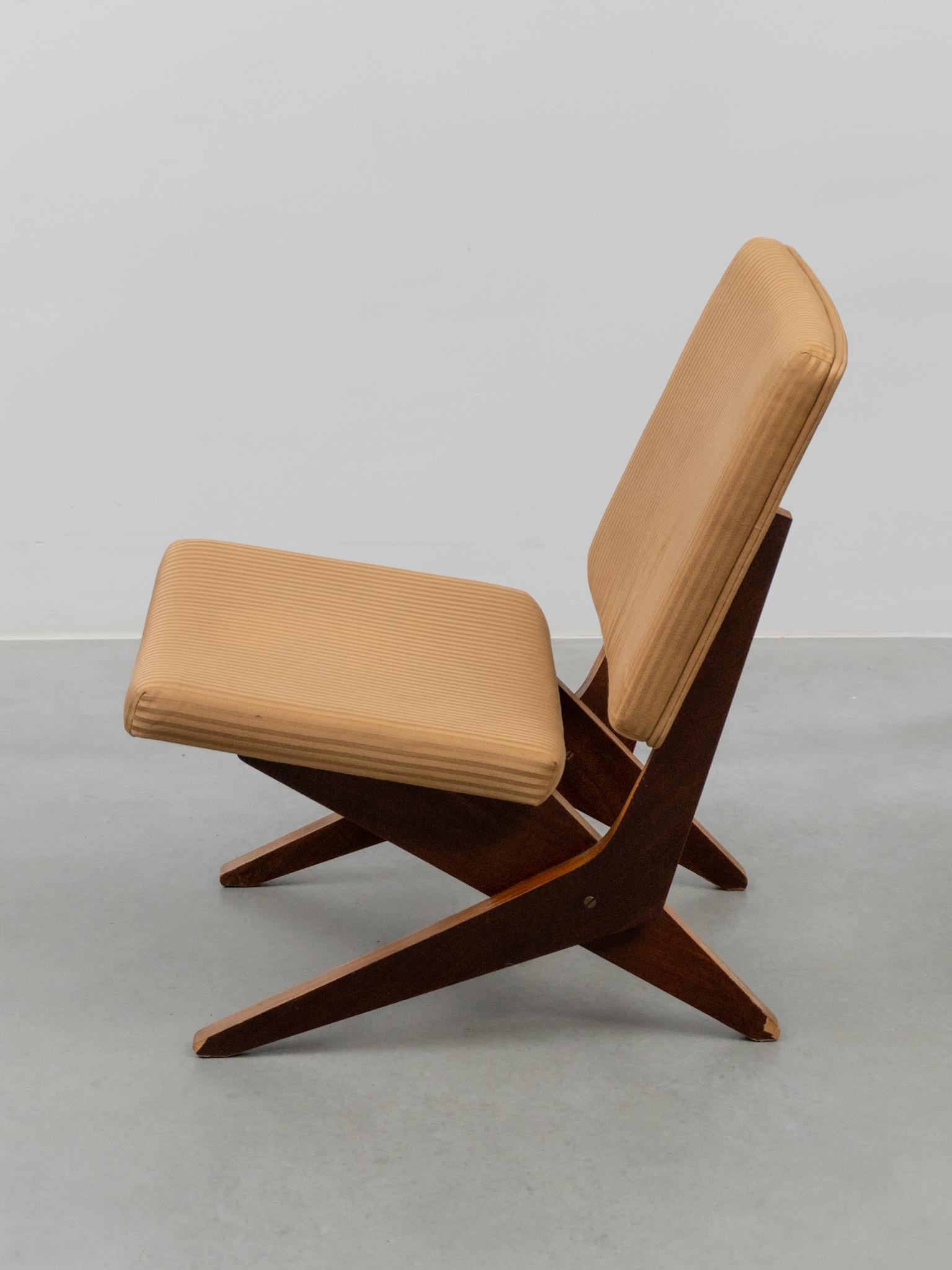 Silla de tijera diseñada por Pastoe, años 50, por Jan van Grunsven Tapicería en venta