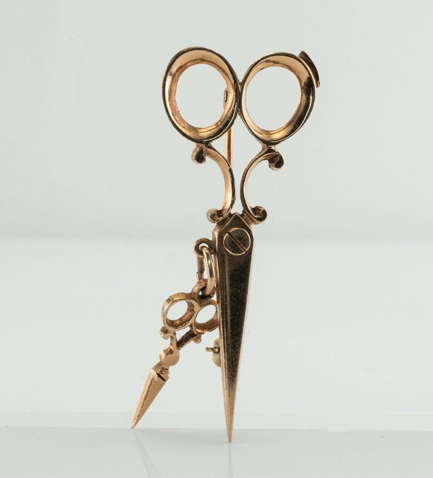This vintage pin / brooch is made in solid 14K Rose Gold (carefully tested and guaranteed).
The large scissors measure 1-5/8