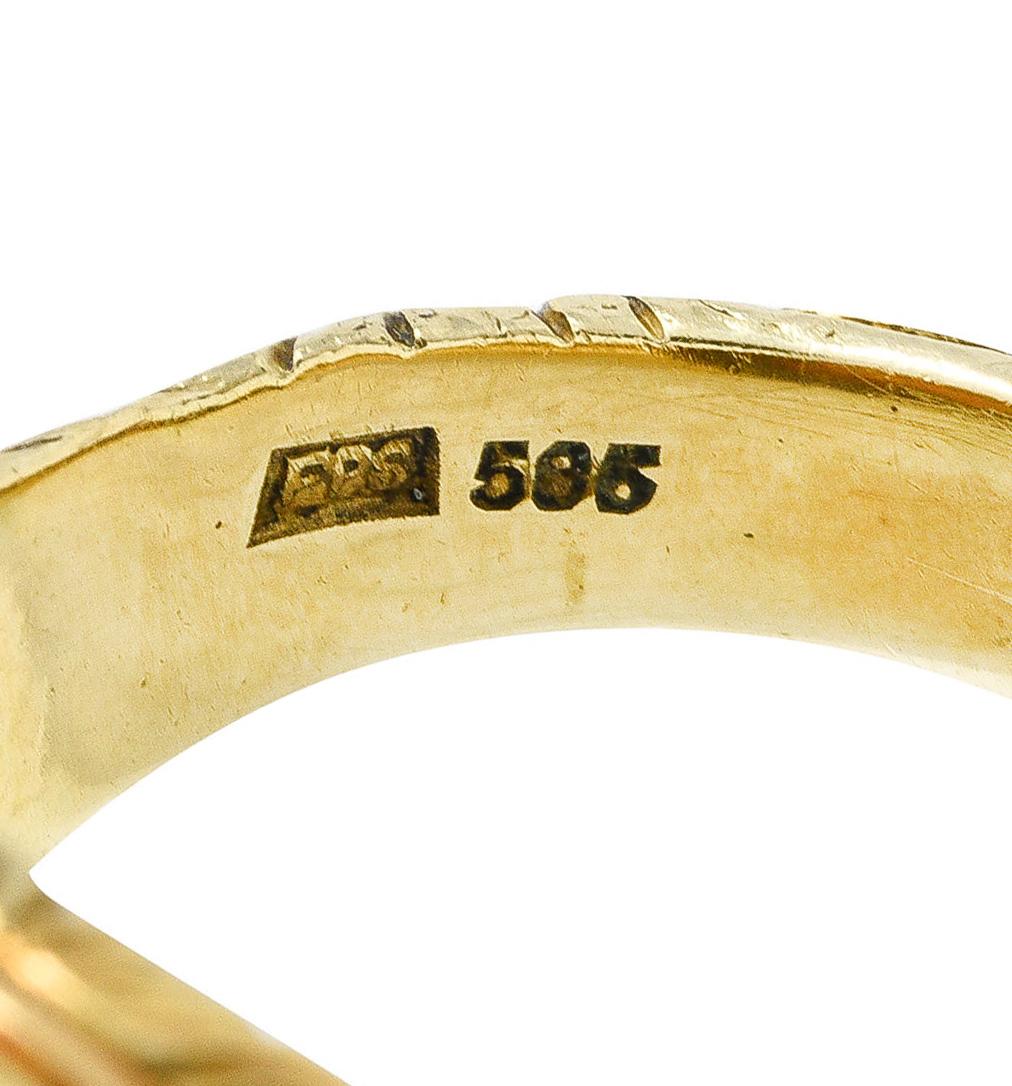 Scofield & Co. Art Nouveau 14 Karat Yellow Gold Scrolling Unisex Signet Ring In Excellent Condition In Philadelphia, PA