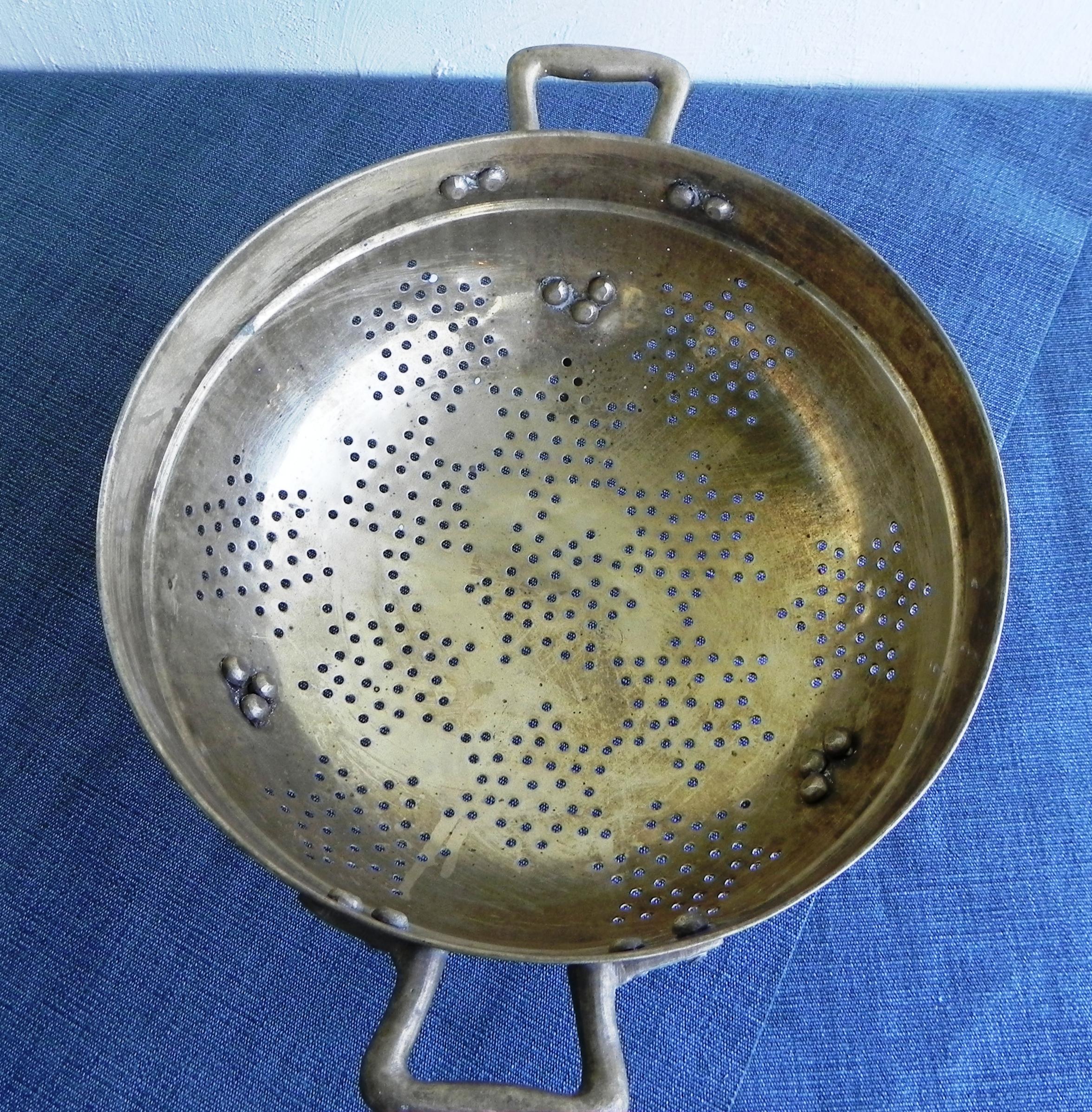 solid brass colander, 1970s For Sale 3