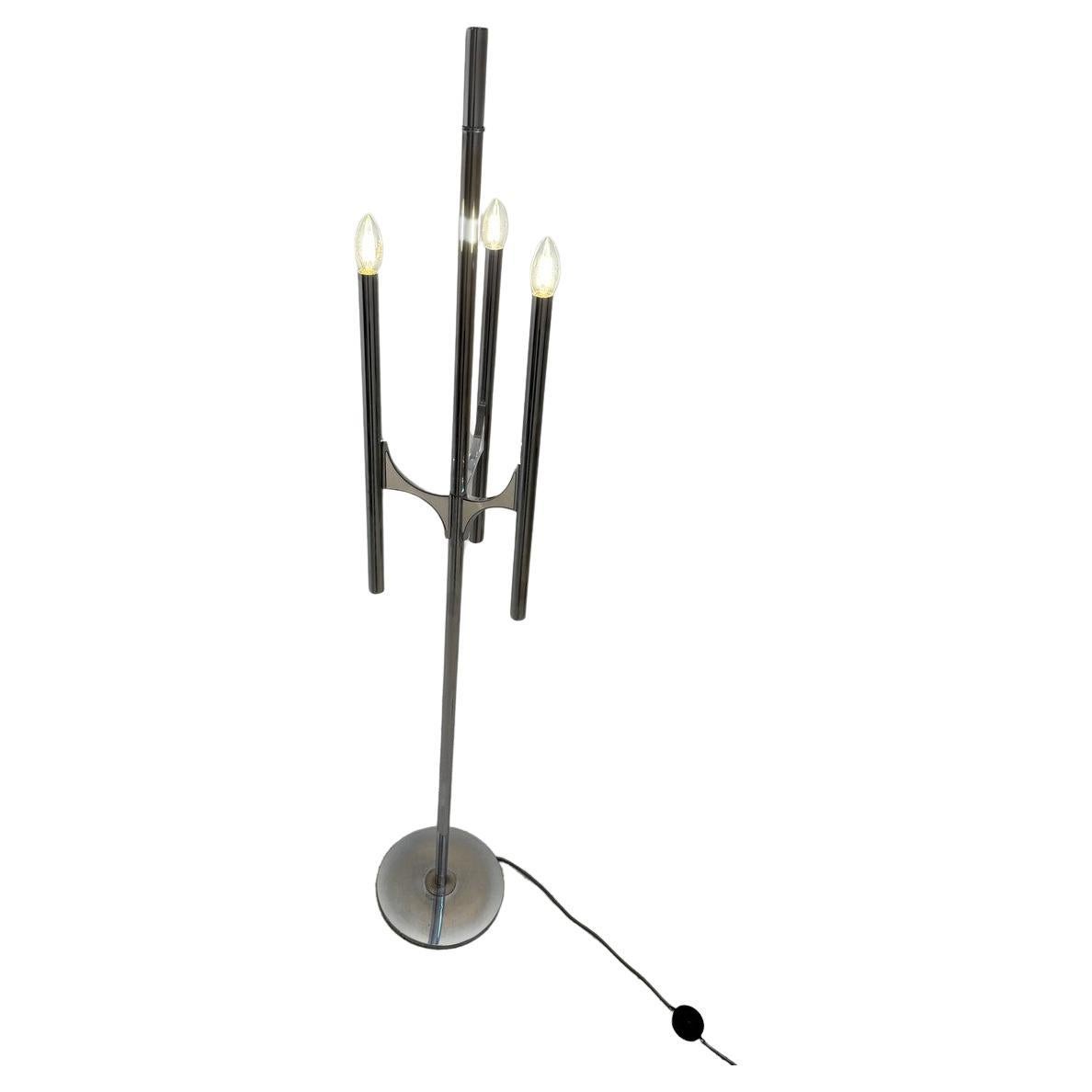 Scolari floor lamp model "105" For Sale