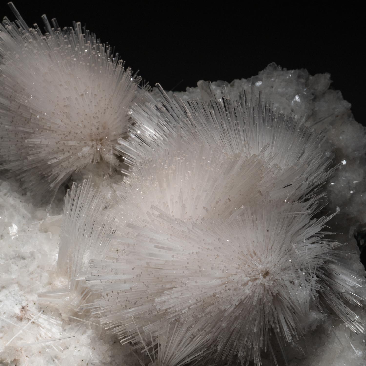 Scolecite Mineral Cluster from Jalgaon District, Maharashtra, India In Excellent Condition In New York, NY