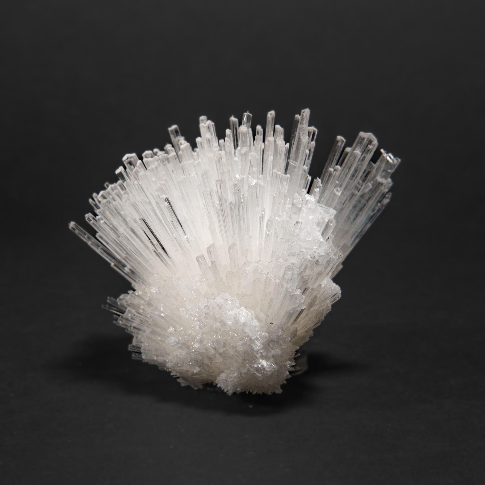 Scolecite dal distretto di Nasik, Maharashtra, India (199,4 grammi) In condizioni Nuovo in vendita a New York, NY
