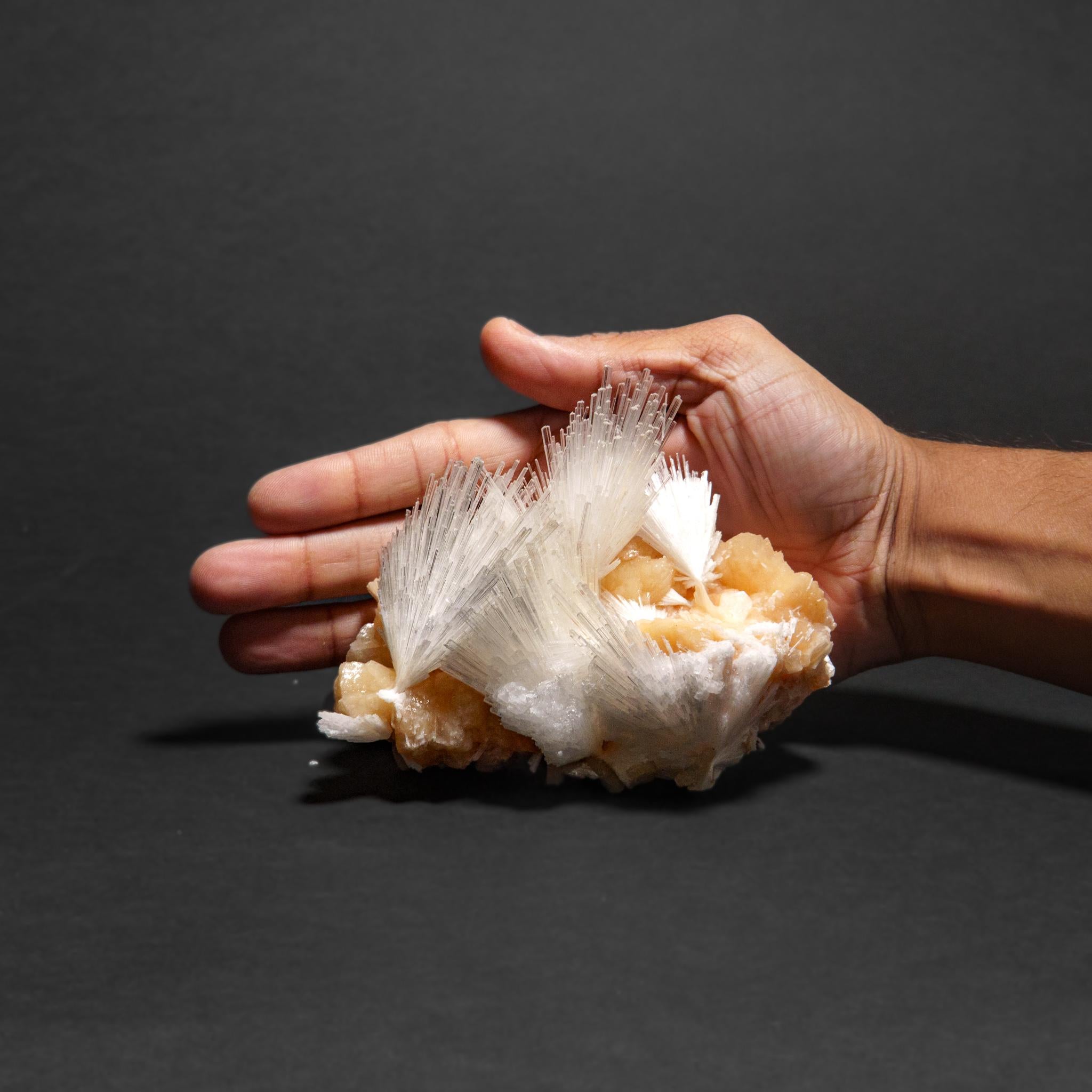 Indiano Scolecite con Stilbite dal distretto di Nasik, Maharashtra, India (413.8 grammi) in vendita