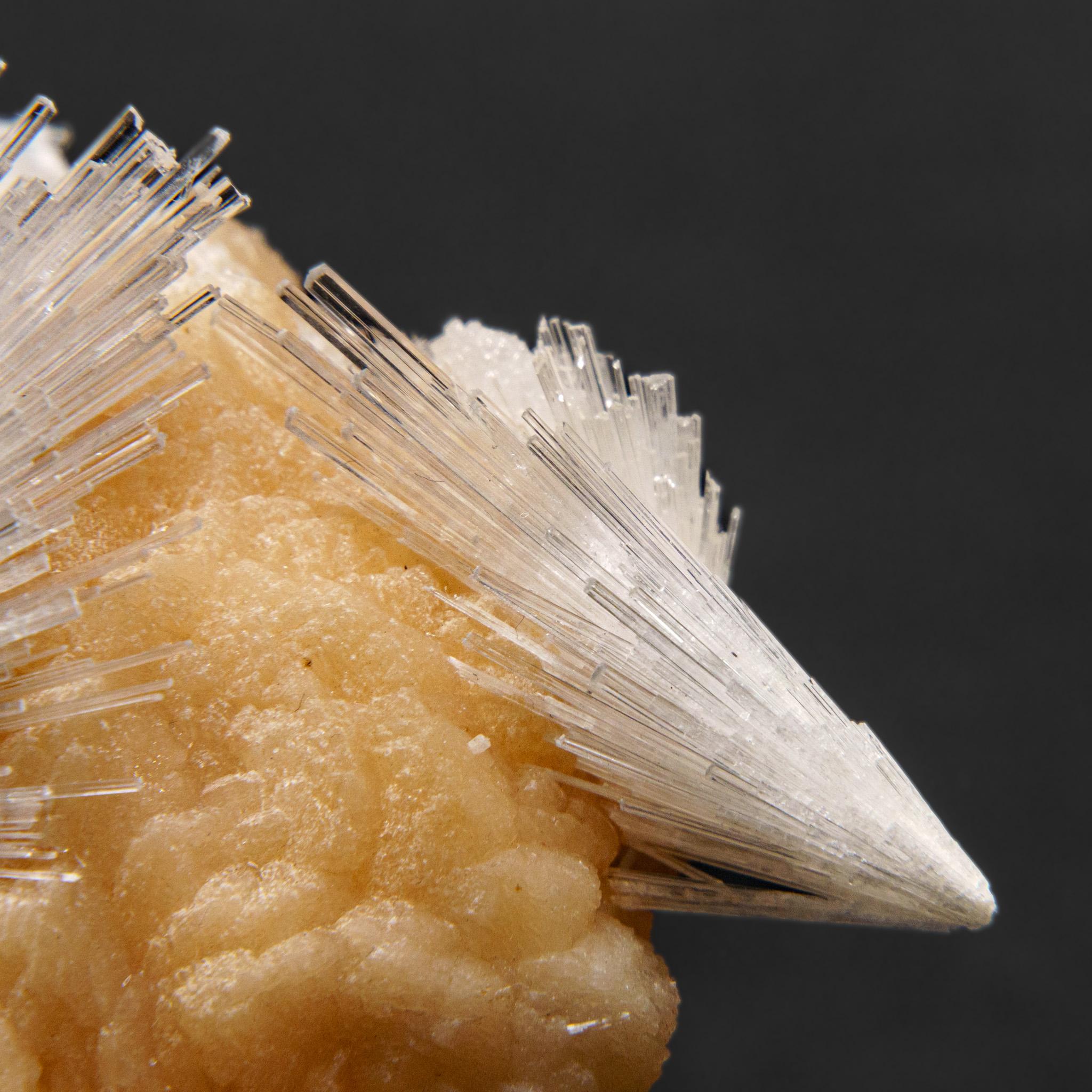 Autre Scolecite avec stilbite du district de Nasik, Maharashtra, Inde (498.3 grammes) en vente