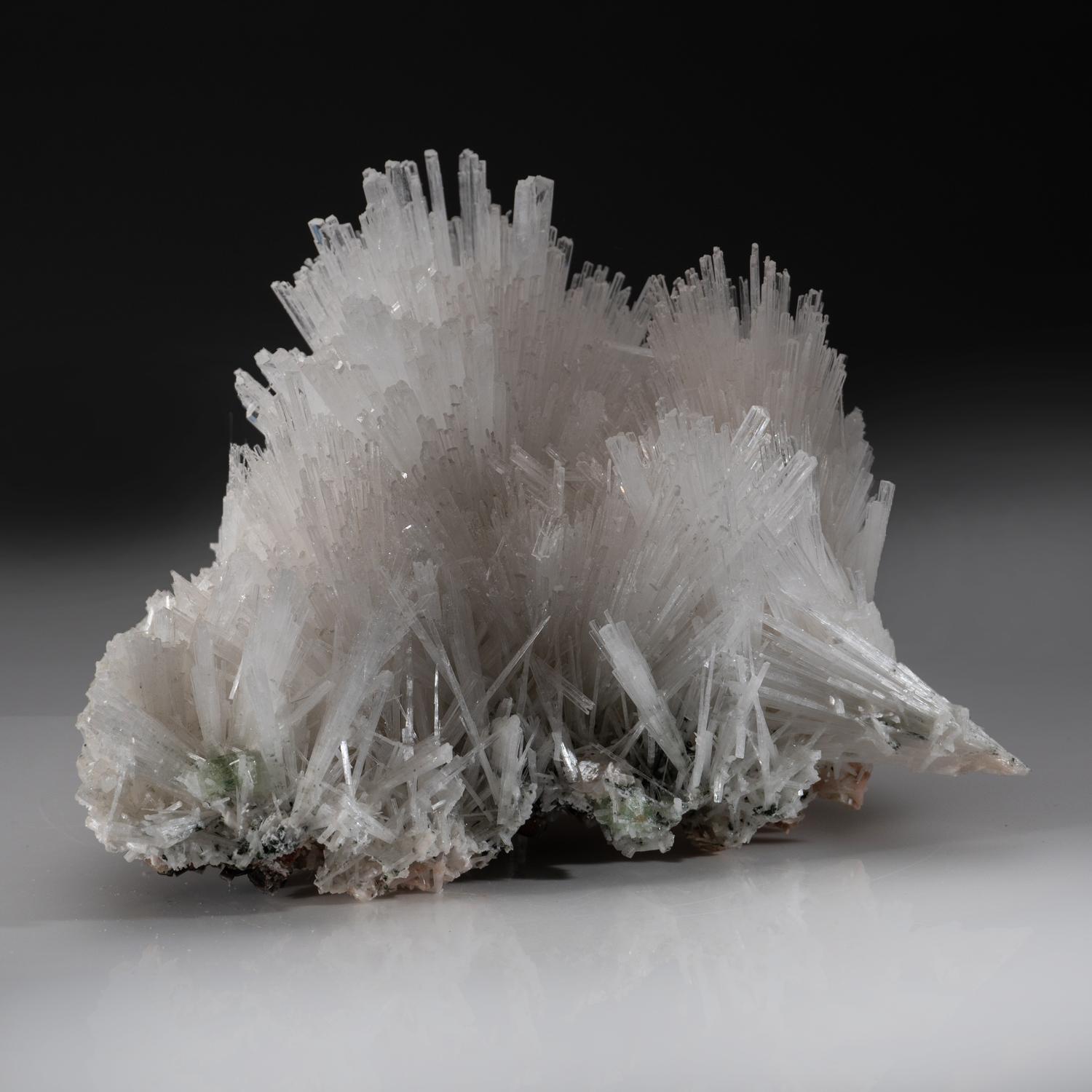 Scolecite with Stilbite From Nasik District, Maharashtra, India In New Condition For Sale In New York, NY