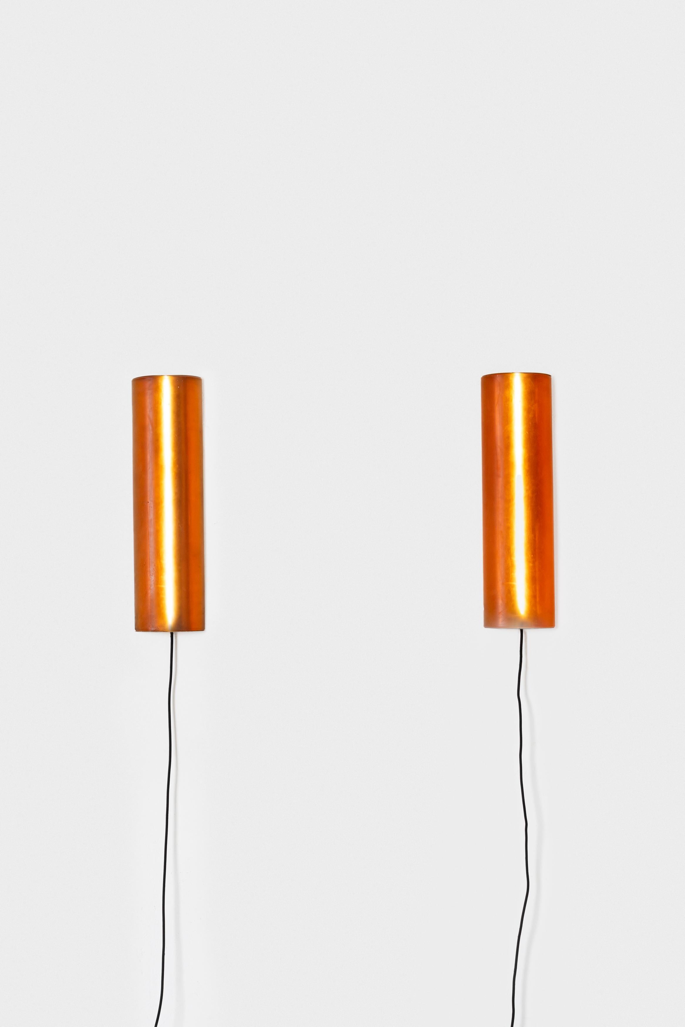 American Sconce 01 rubber wall light by Rich Aybar For Sale
