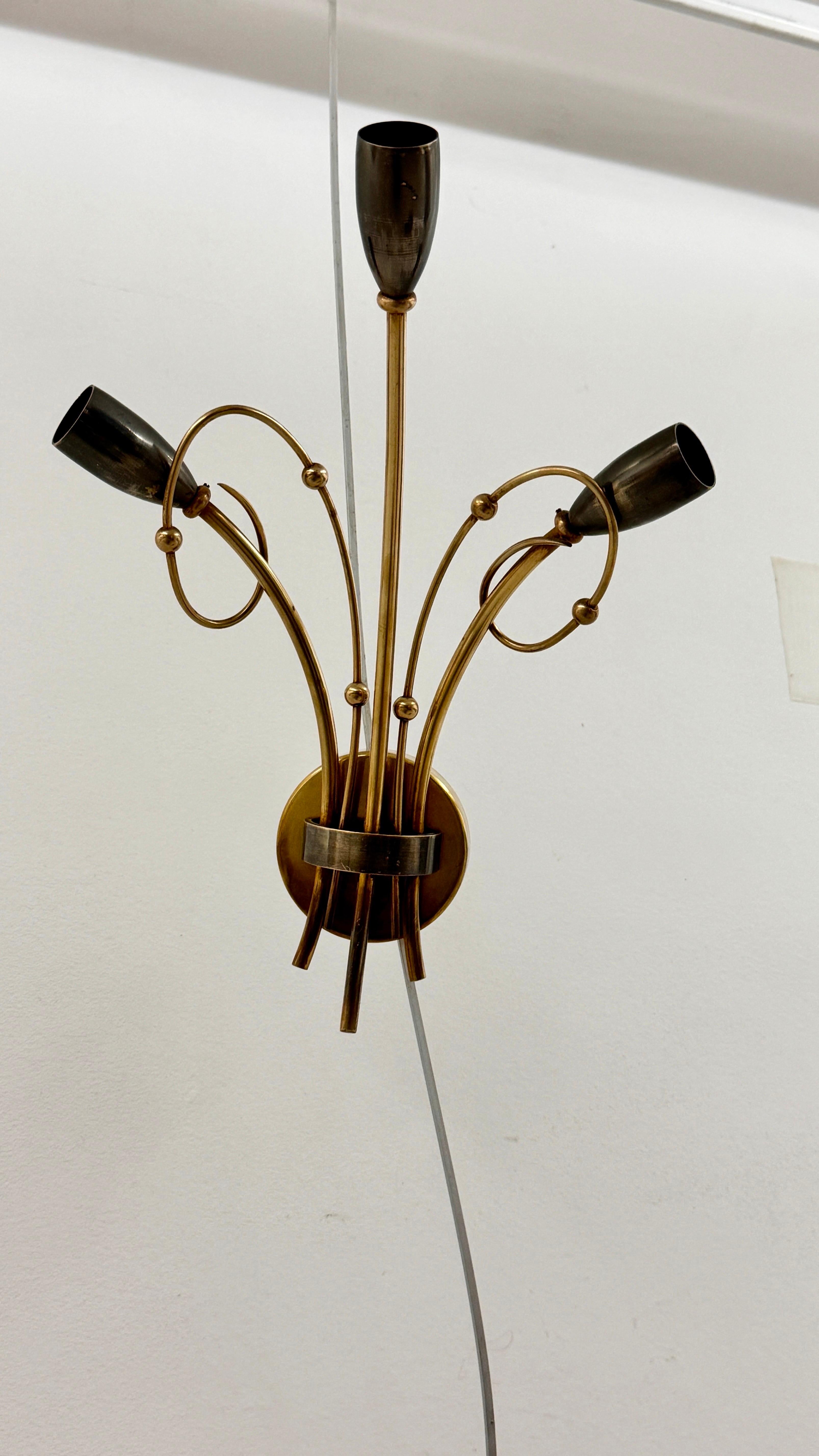 Mid-20th Century Sconce in Brass Floral Pattern Italy 1960 For Sale