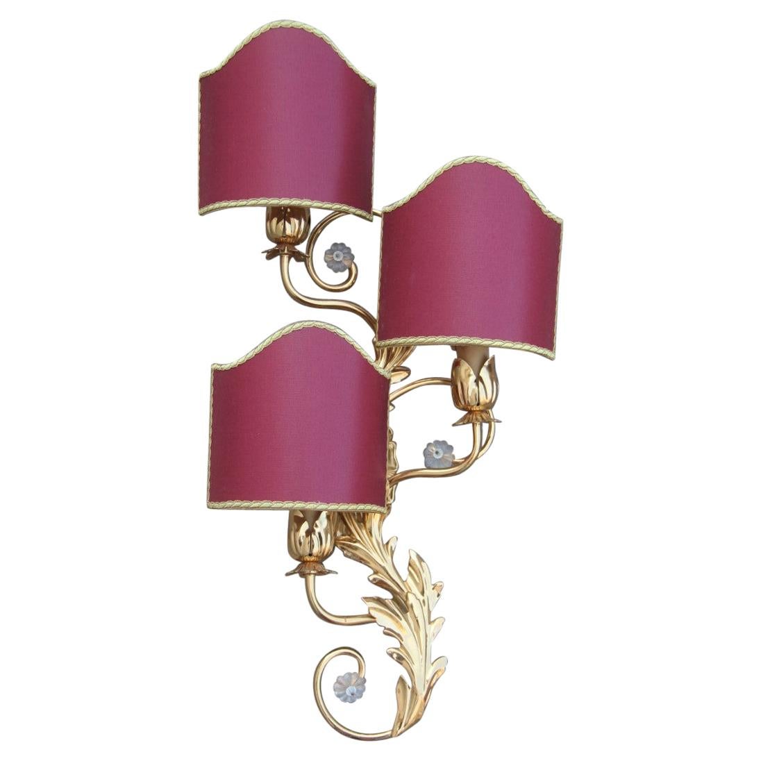 Sconce in Golden Brass with Flower Leaves and Gold and Bordeaux Crystals, 1970 For Sale