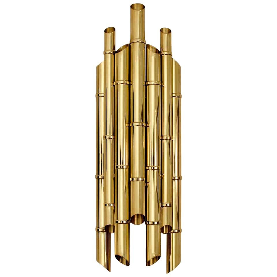 Sconce in Polished Brass For Sale