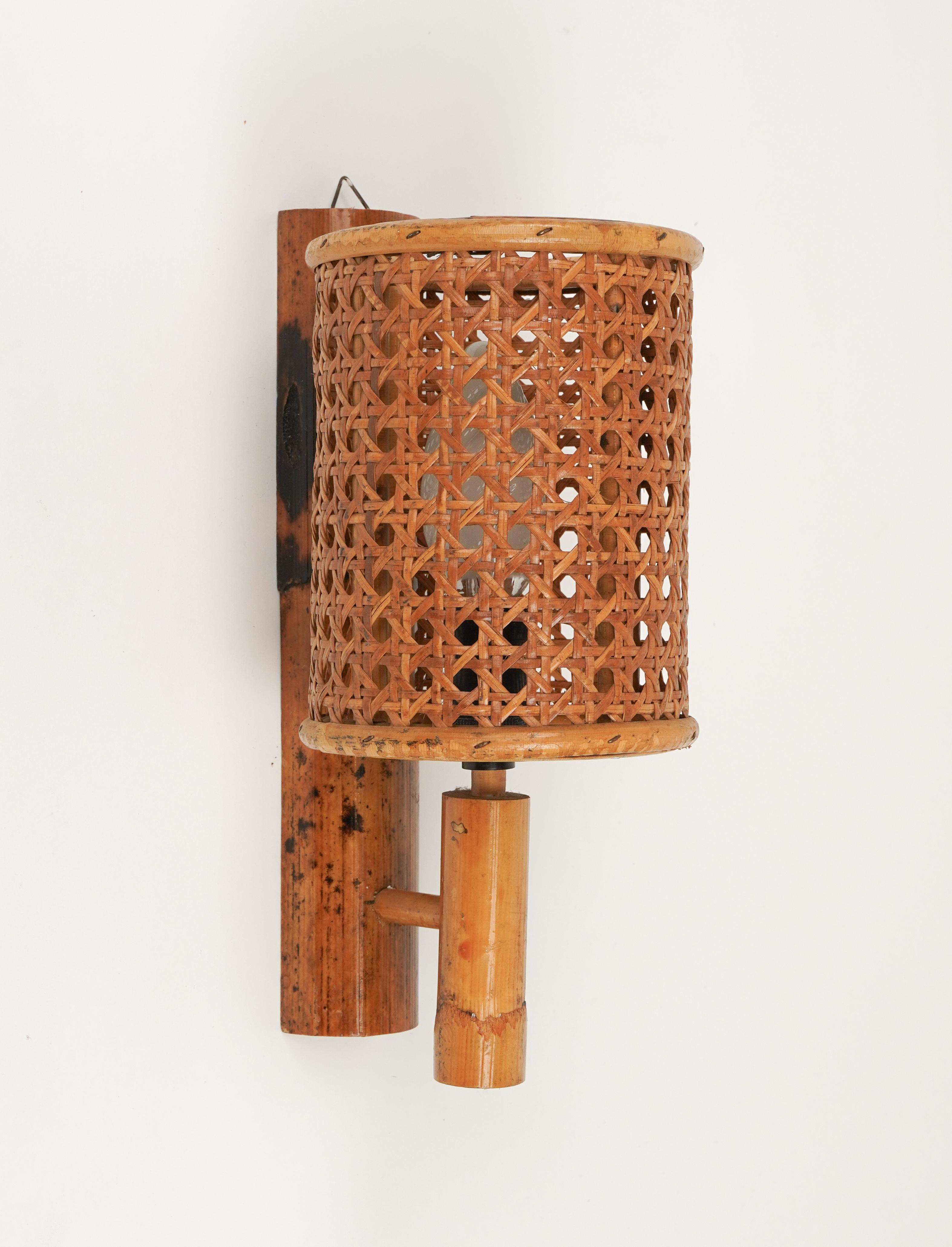 Wandleuchter „Lantern“ aus Rattan und Bambus im Louis Sognot-Stil, 1960er Jahre im Angebot 2