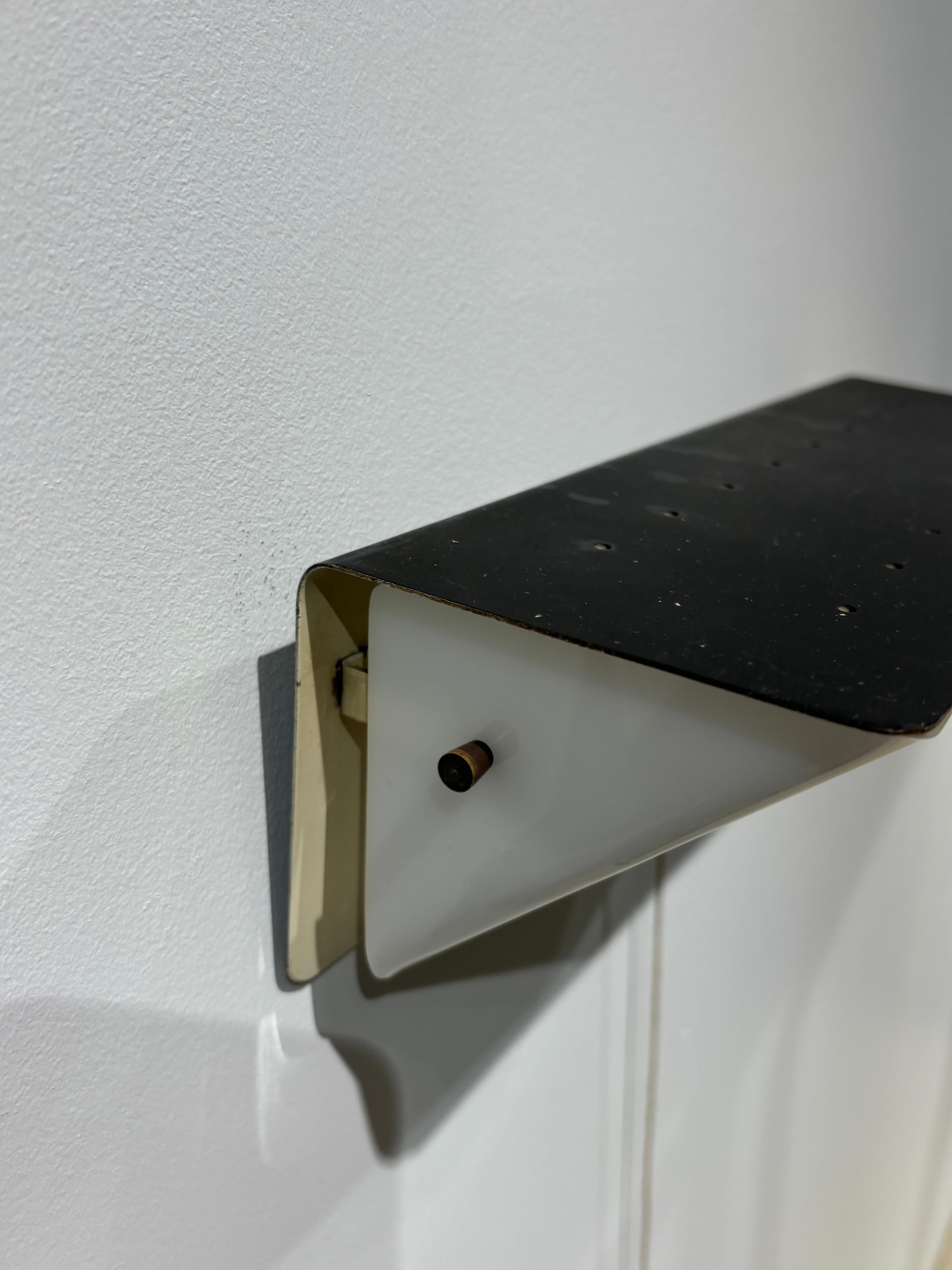 Apliques de Louis Baillon para Luminalite Metal en venta