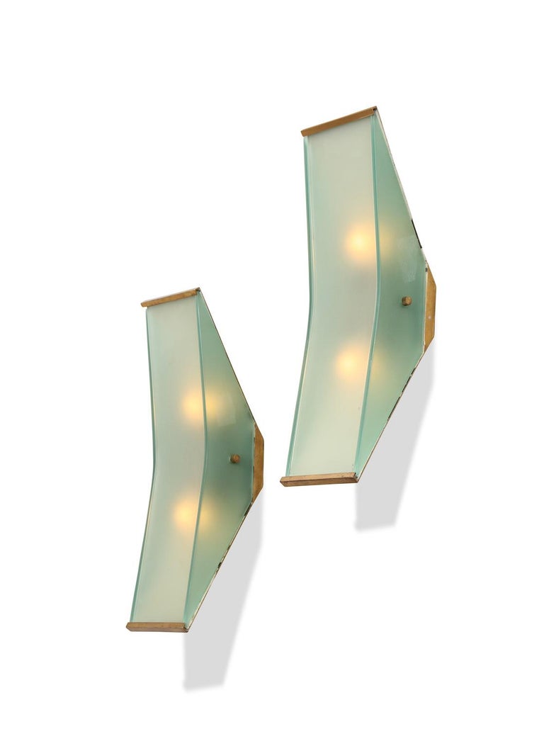 Mid-Century Modern  Max Ingrand for Fontana Arte Sconces For Sale