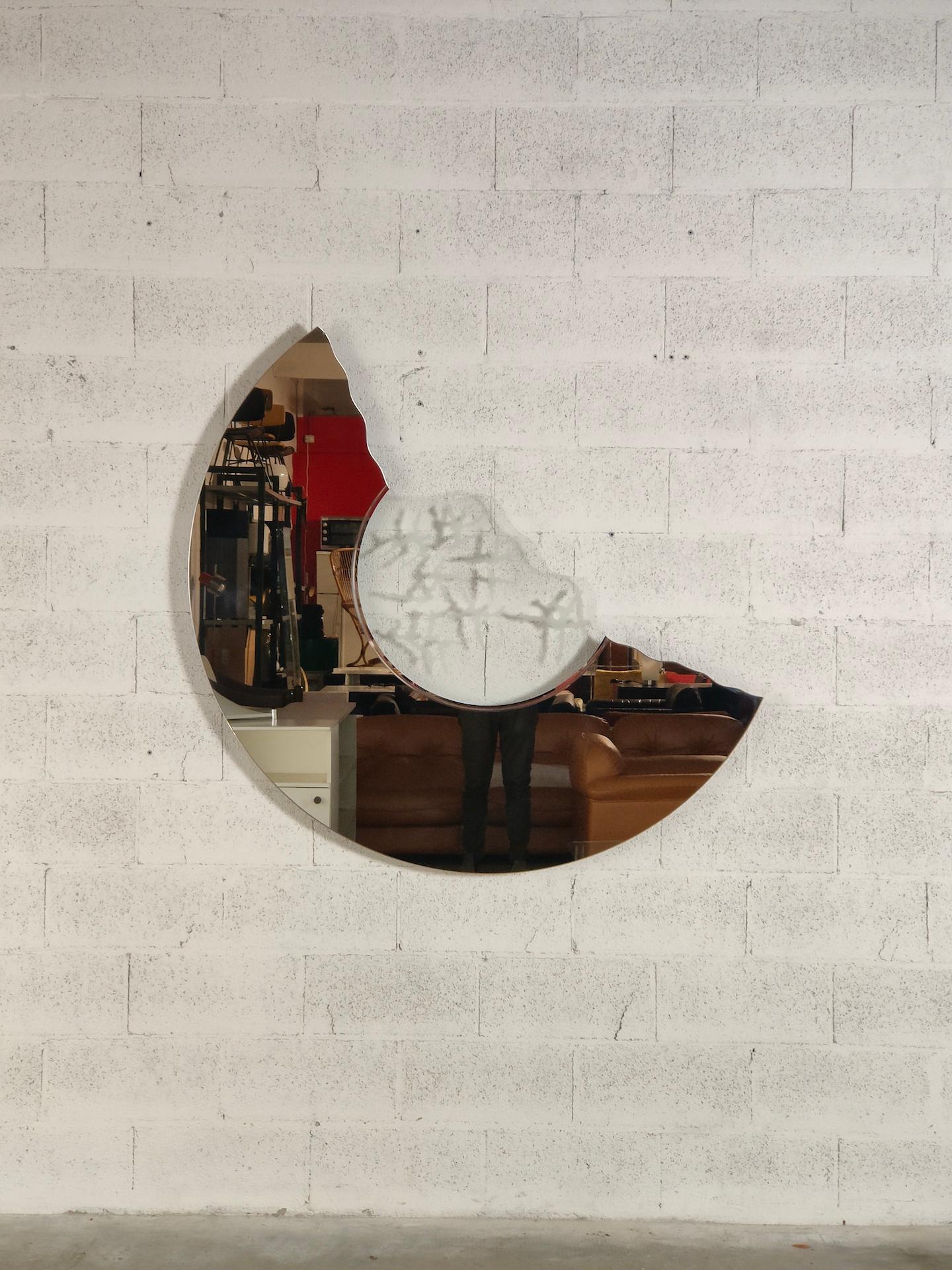 Mid-Century Modern “Scornice” mirror by Nanda Vigo for Glas Italia 90’s For Sale