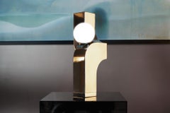 Lampada da tavolo a sbalzo Scorpio in acciaio inox lucido di Farrah Sit