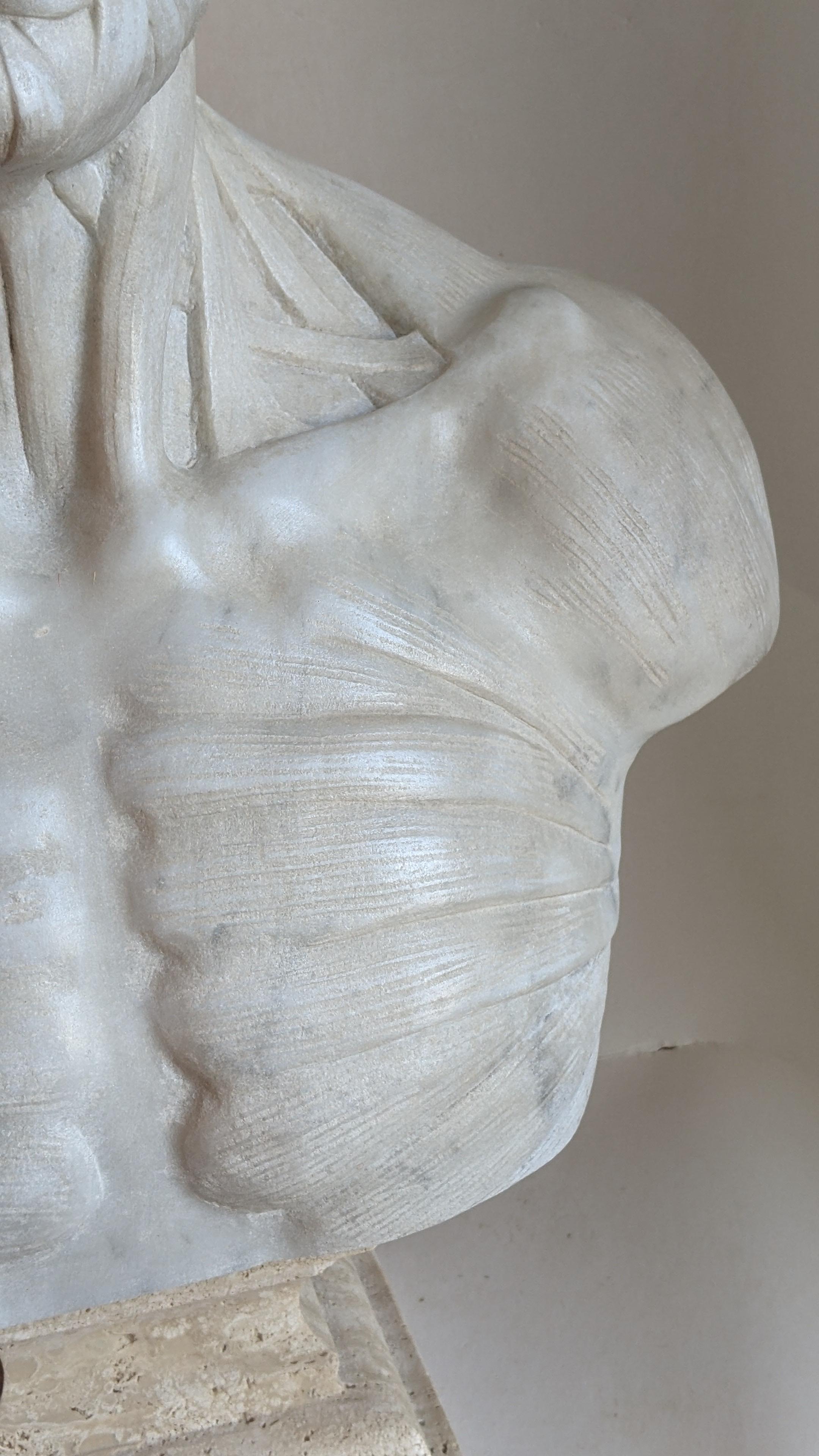 écorché -anatomique -sculpture sur marbre blanc de Carrare -fabriqué en Italie en vente 2