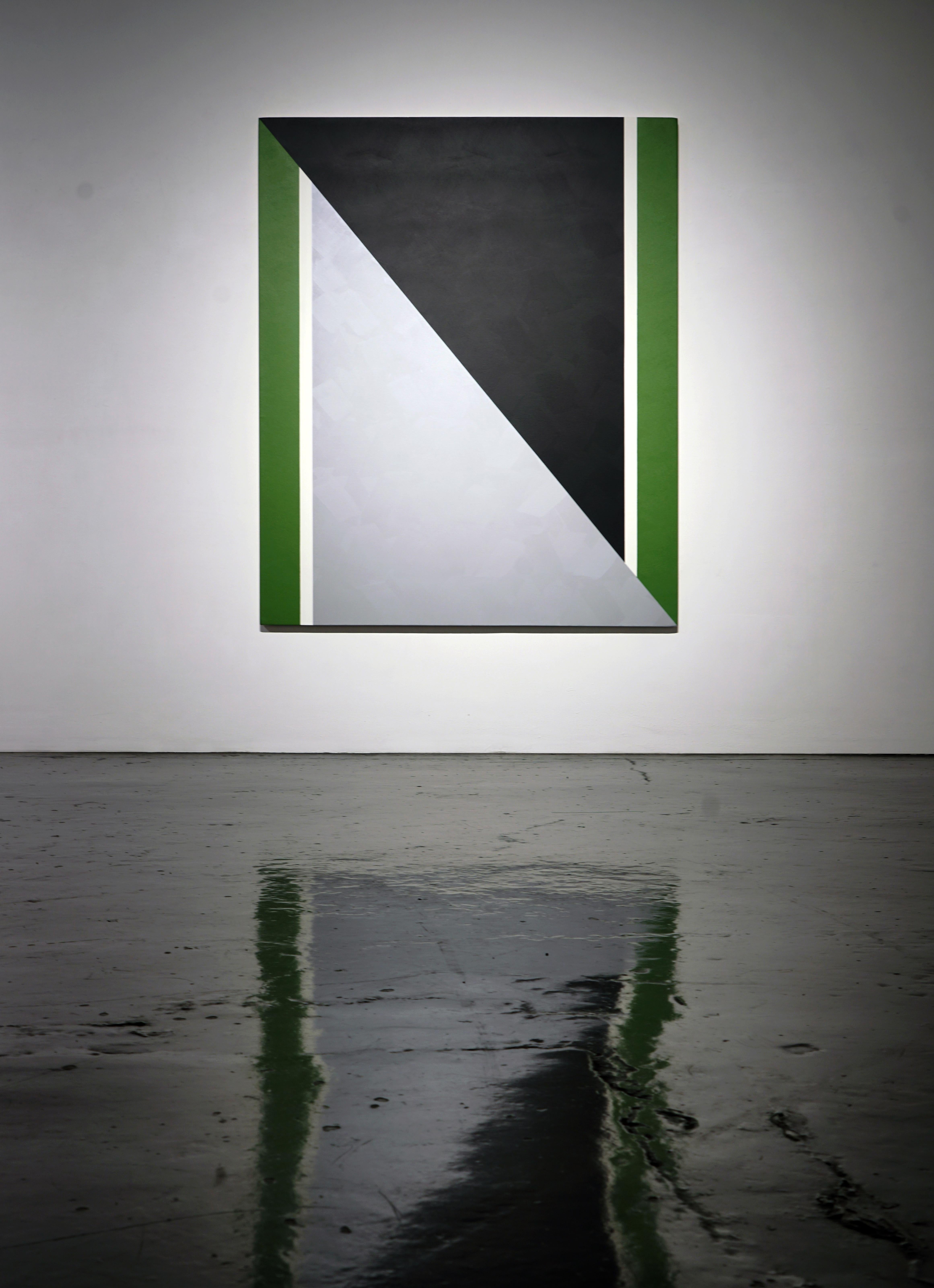 Velocità della Luce #2: Nero, Grigio, Verde, Bianco - Painting di Scot Heywood