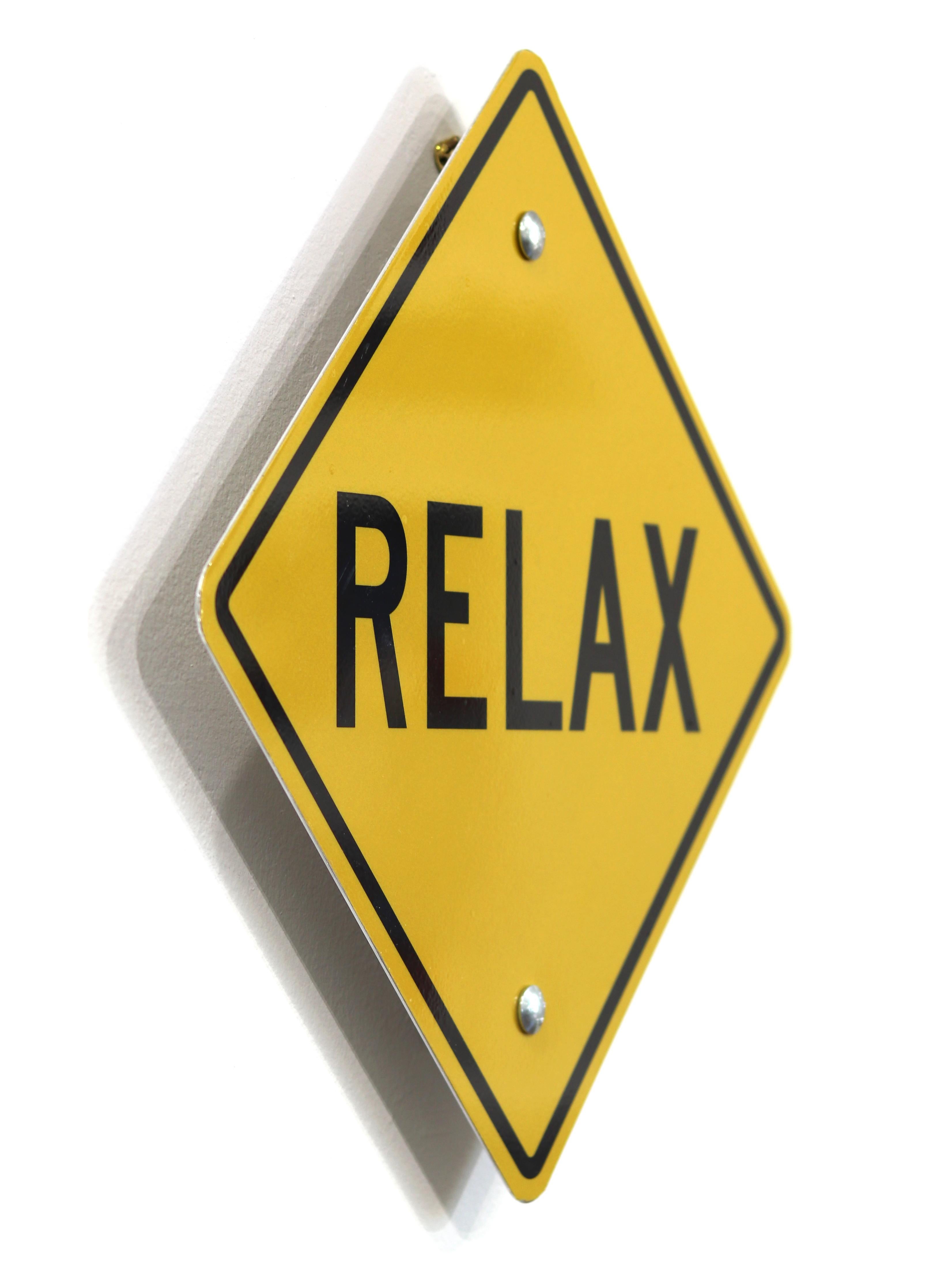 Relax Diamond III -  Street Signatur inspirierte Stahl-Skulptur im Angebot 1