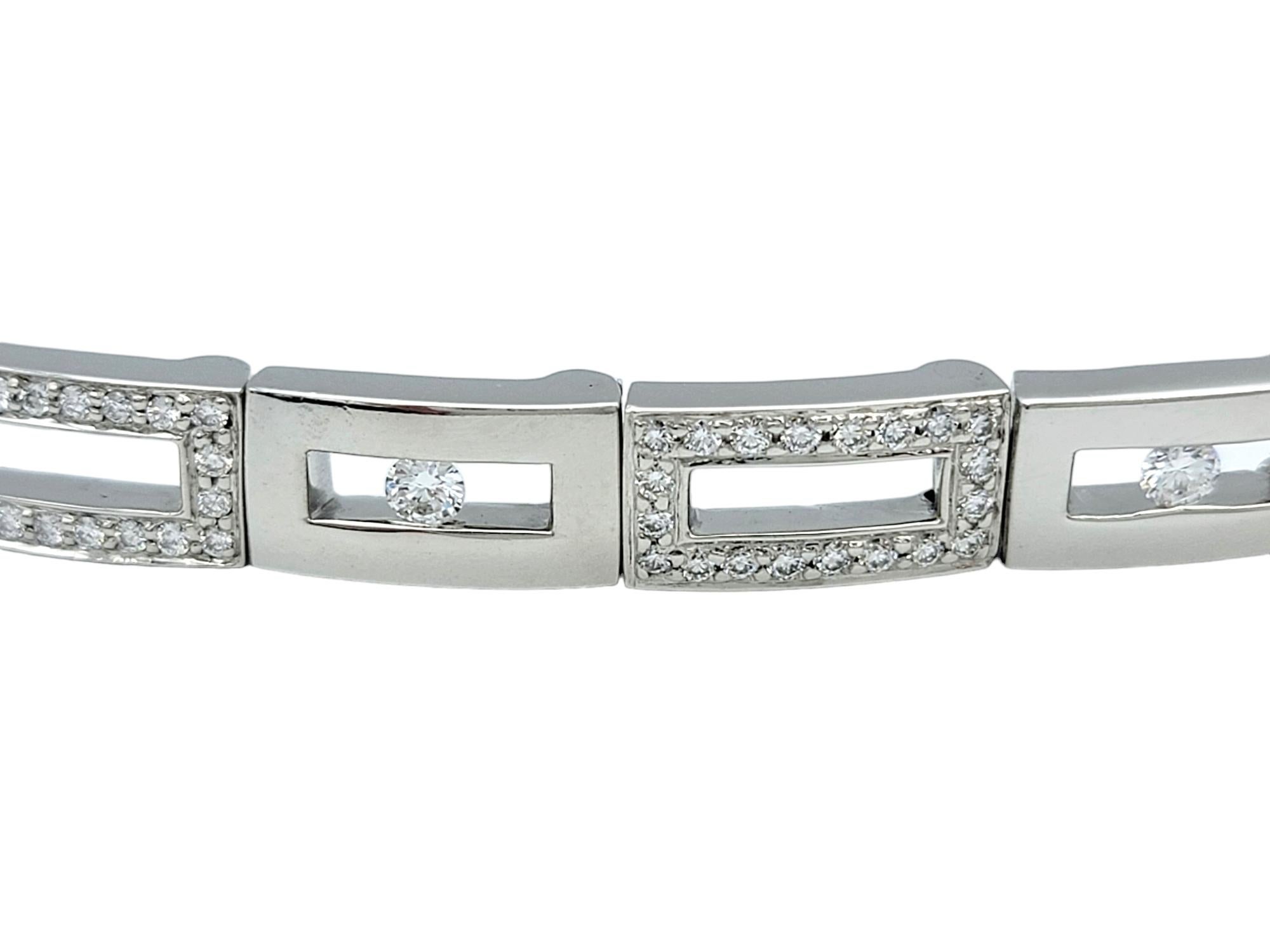 Contemporary Scott Gauthier Alternating Pave and Floating Diamond Rectangular Link Bracelet For Sale