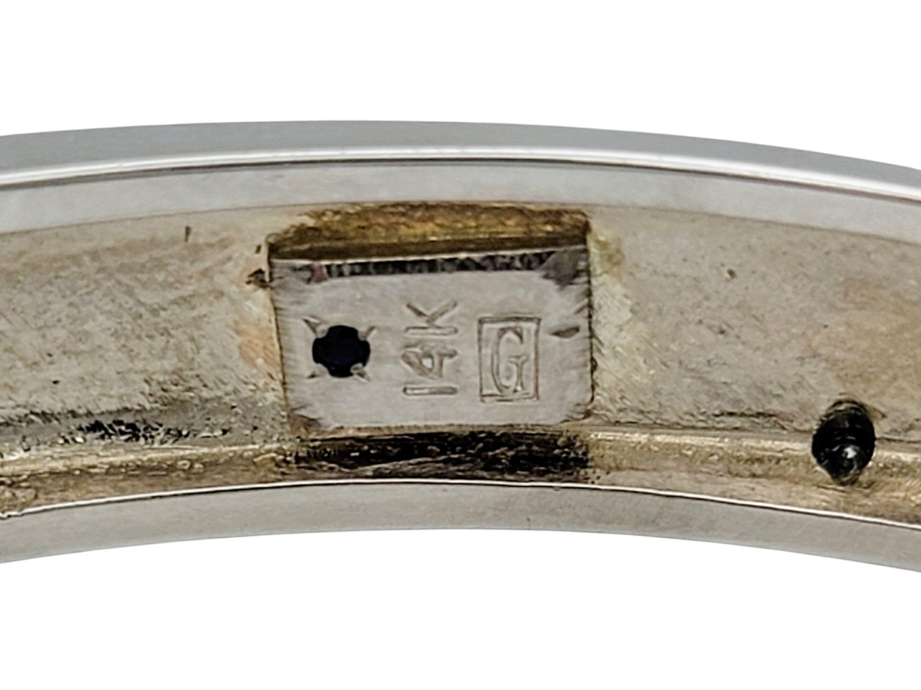 Scott Gauthier Brazalete biselado con diamantes redondos en oro blanco de 14 quilates en venta 3